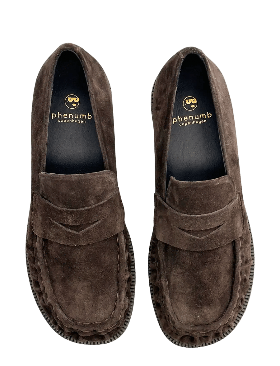 phenumb copenhagen - WHISPER WIDE Loafers Suede Shoes - modetrends - brown dark - 3