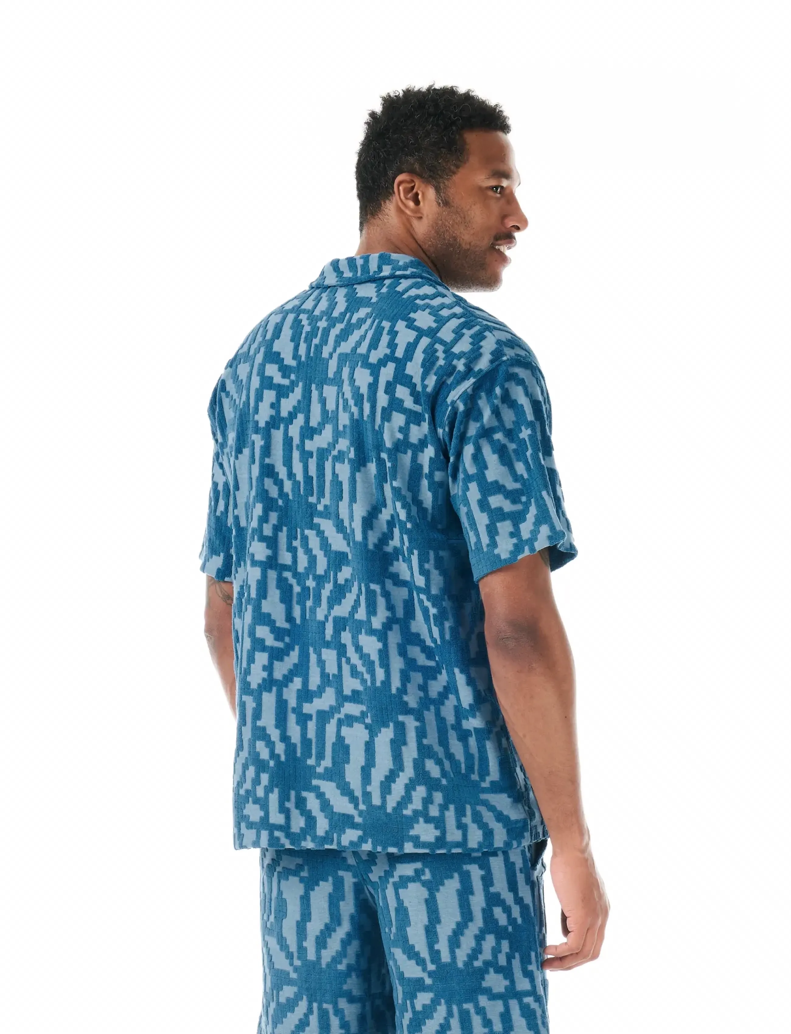 PICTURE ORGANIC CLOTHING - SPONGY SHIRT - toppe & t-shirts - a blue flower embossed - 3
