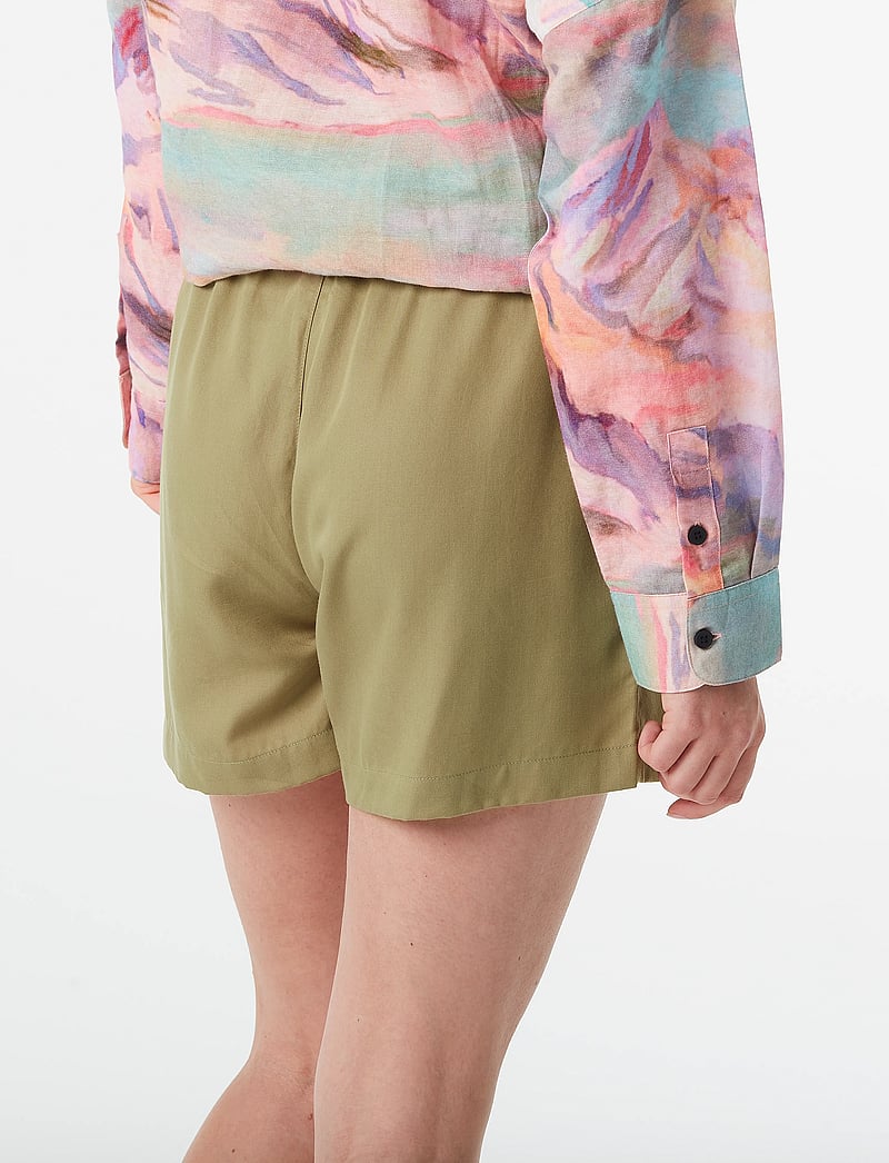 PICTURE ORGANIC CLOTHING - MILOU SHORTS - vabaaja lühikesed püksid - a aloe - 4