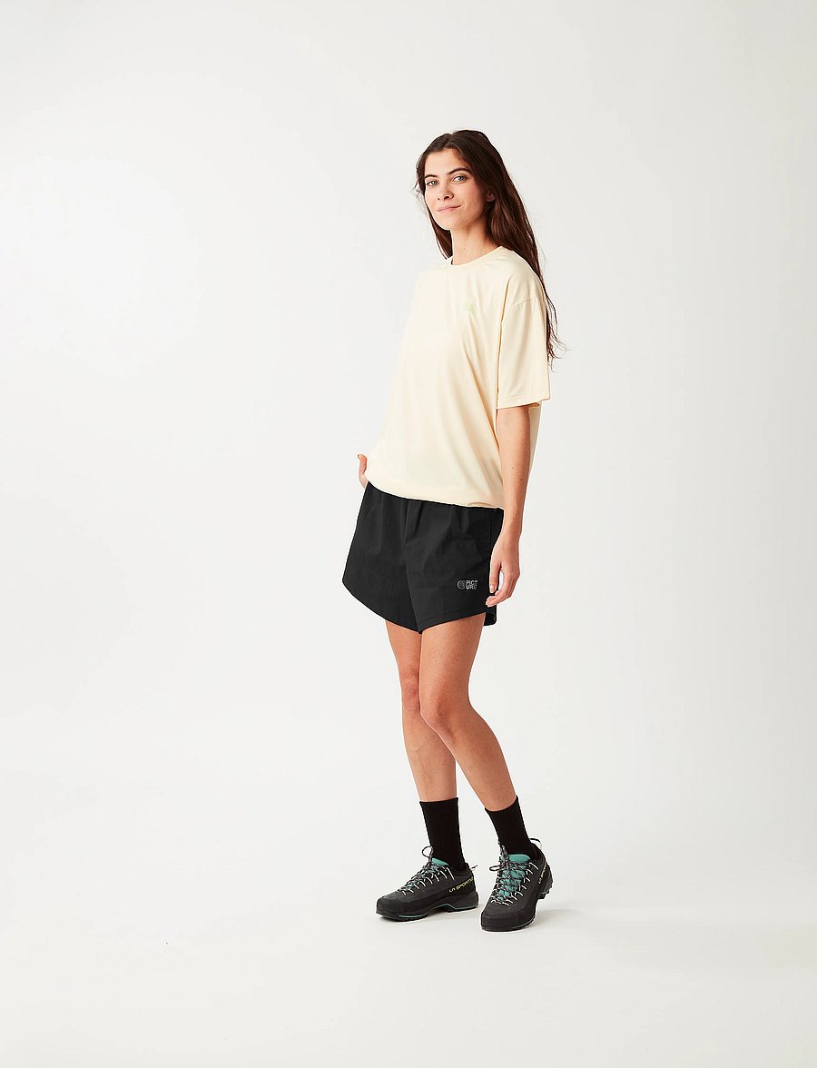 PICTURE ORGANIC CLOTHING - OSLON TECH SHORTS - a black - 0