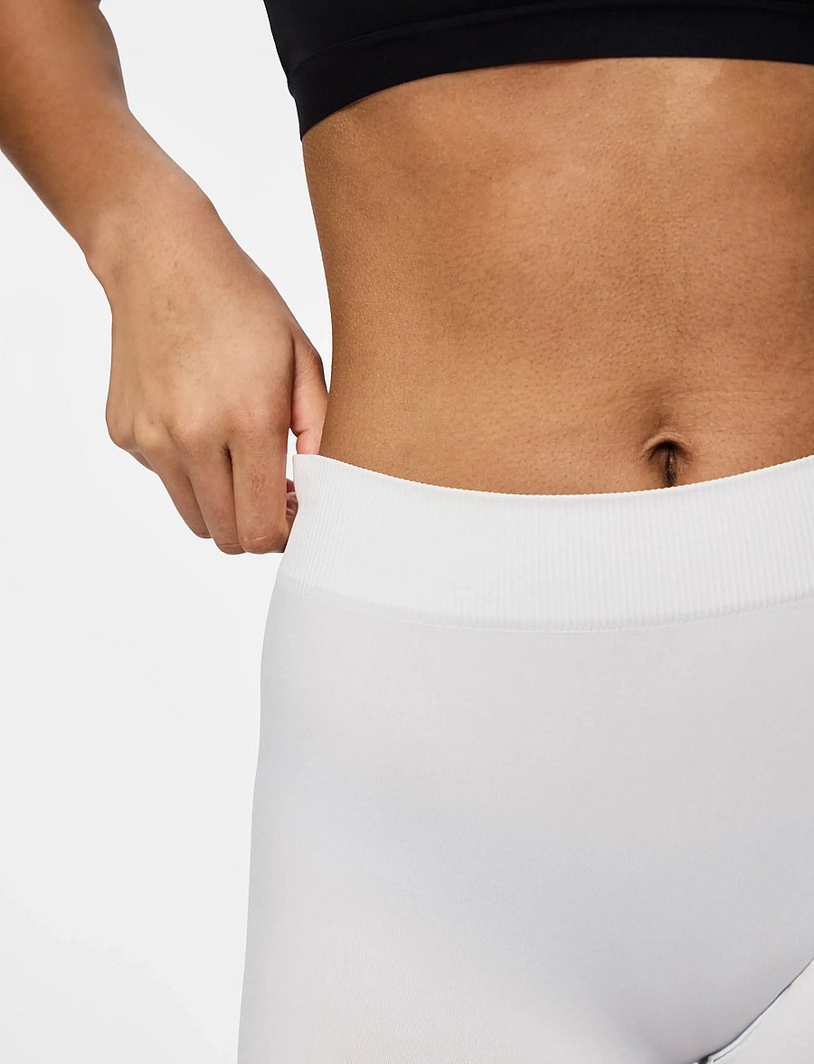 Pieces - PCLONDON SHORTS NOOS BC - shaping nederdelar - bright white - 4