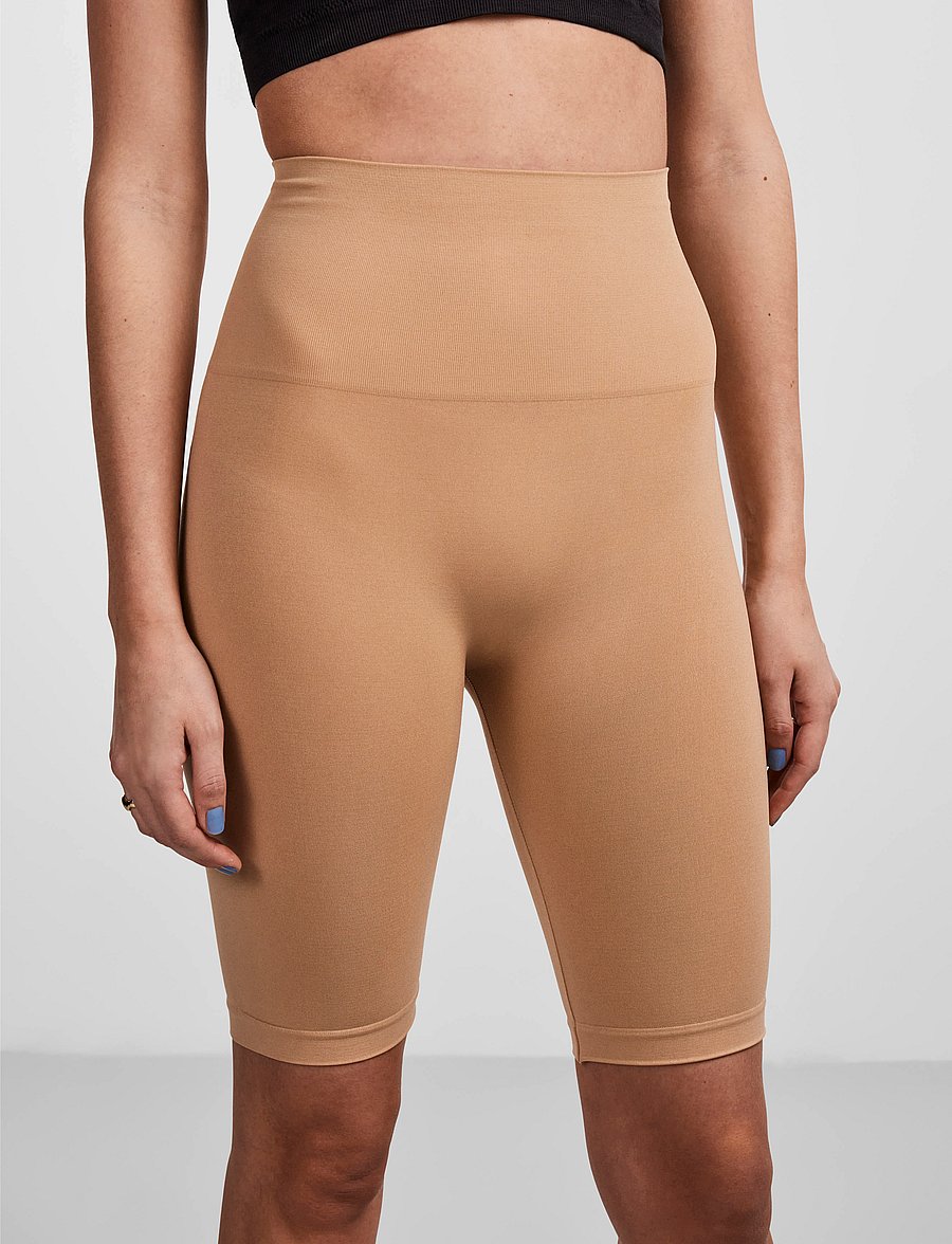 Pieces - PCIMAGINE SHAPEWEAR SHORTS NOOS - formende underdele - tan - 4