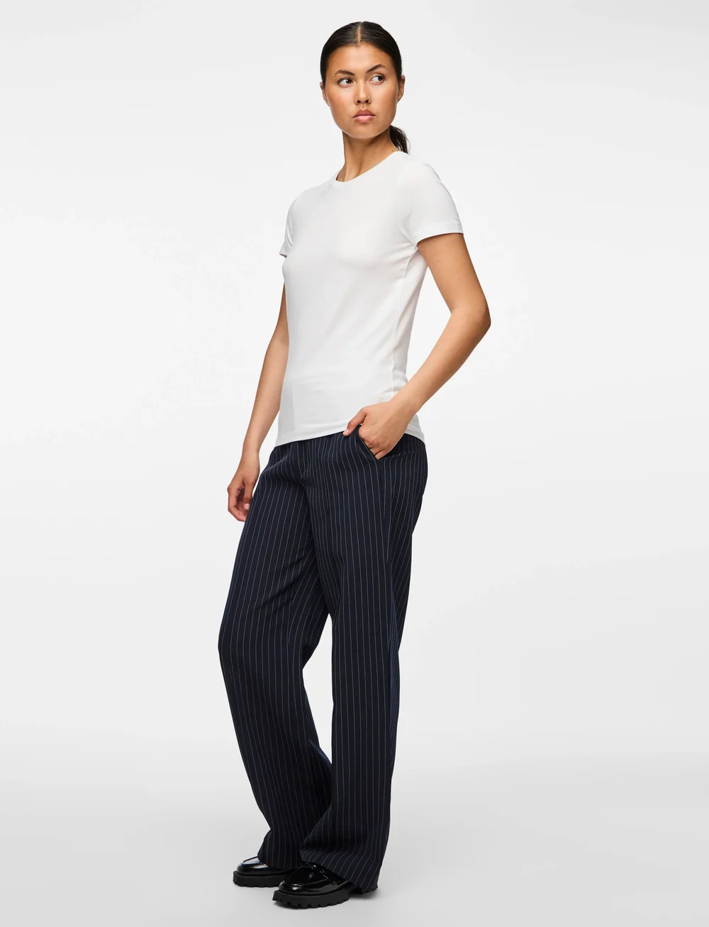 Pieces - PCSIRENE TEE JRS NOOS - overdele - bright white - 0