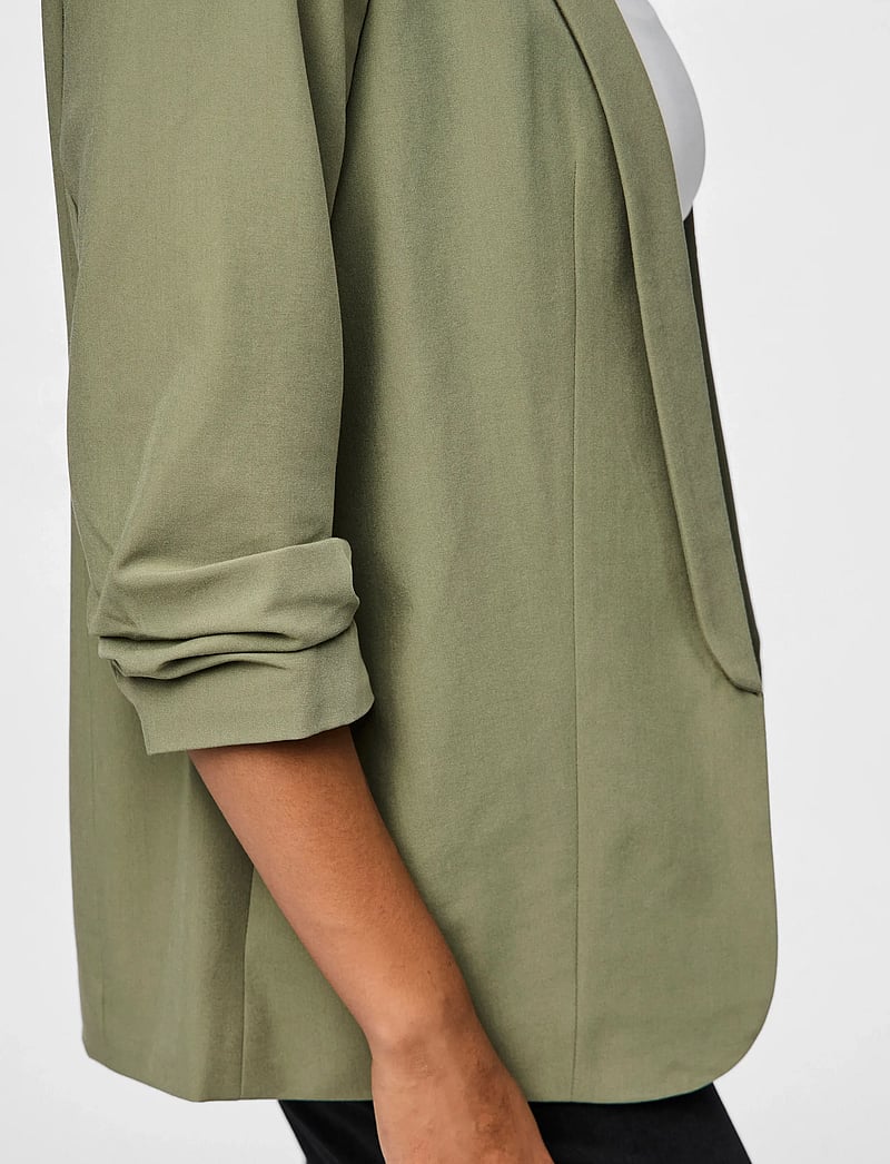 Pieces - PCBOSELLA 3/4 BLAZER NOOS BC - Ühes joones nööpidega bleiserid - deep lichen green - 5