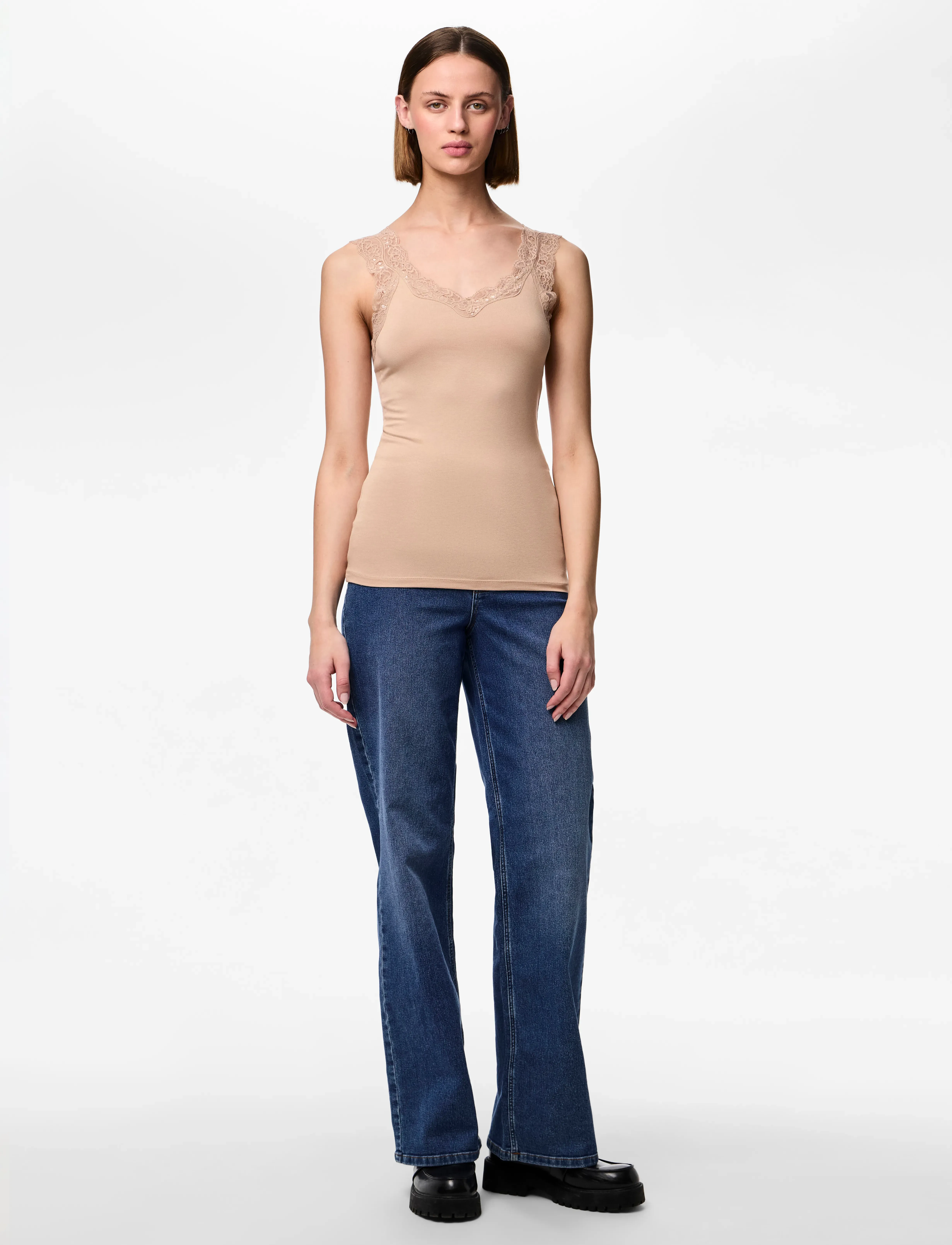 Pieces PCBARBERA LACE TOP JRS NOOS BC - Sleeveless tops - WARM TAUPE / brown