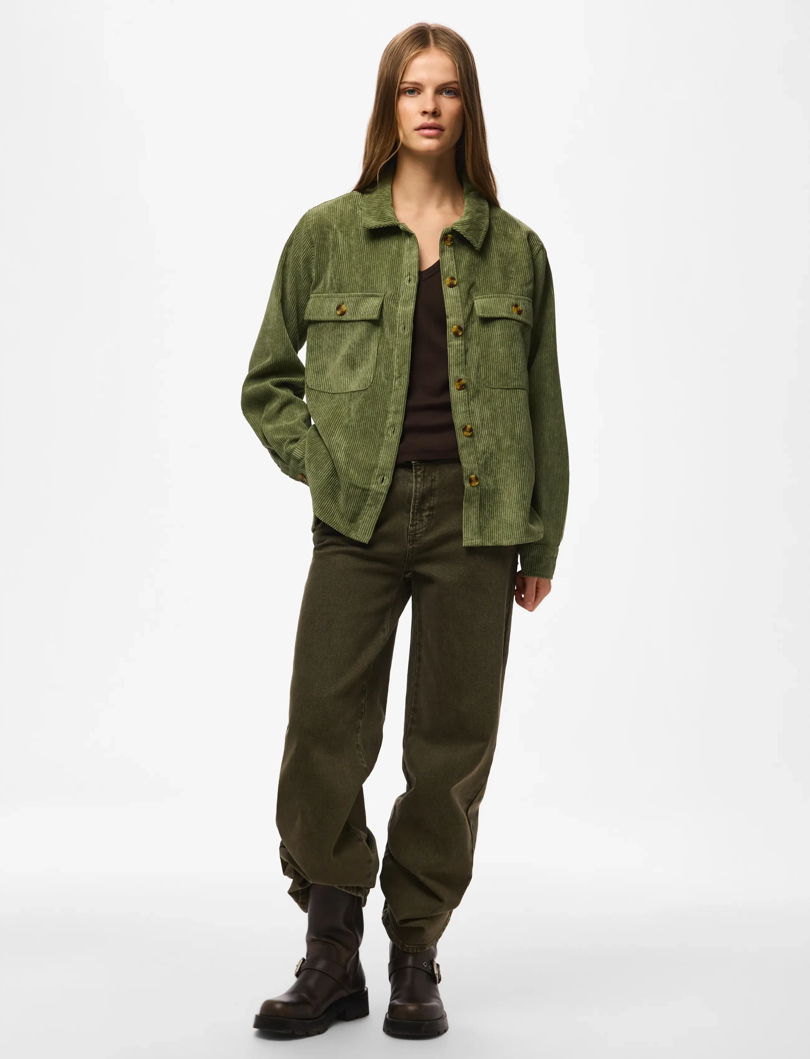 Pieces - PCEFFI LS  CORDUROY SHIRT WVN NOOS BC - overshirts - olivine - 4