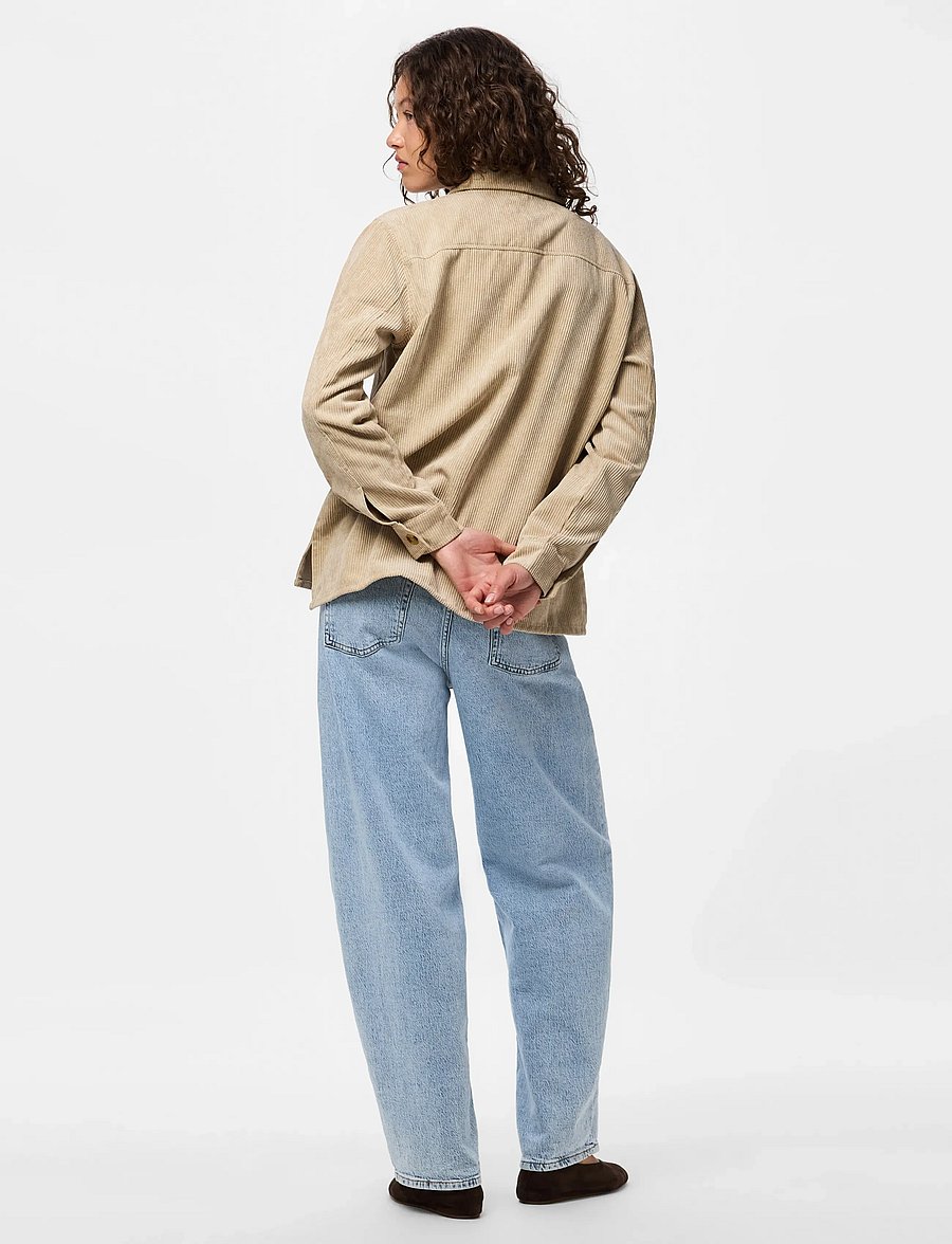 Pieces - PCEFFI LS CORDUROY SHIRT WVN NOOS BC - overshirts - white pepper - 3