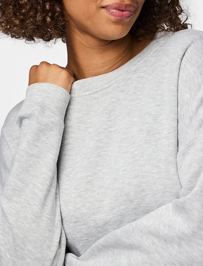 Pieces - PCCHILLI LS SWEAT NOOS BC - vardagsstil - light grey melange - 5