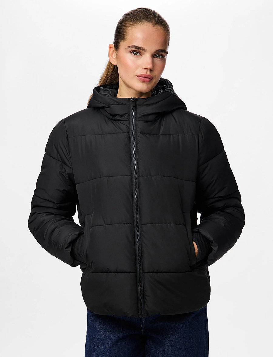 Pieces - PCBEE NEW SHORT PUFFER JACKET NOOS BC - frühlingsjacken - black - 0