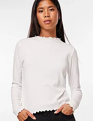 Pieces - PCNICCA LS TOP NOOS - lowest prices - bright white - 5