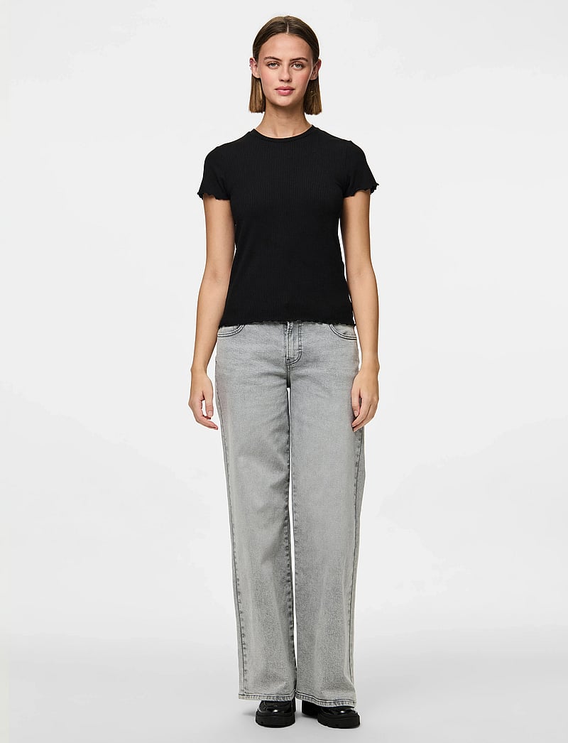 Pieces - PCNICCA SS O-NECK TOP JRS NOOS - t-skjorter - black - 0