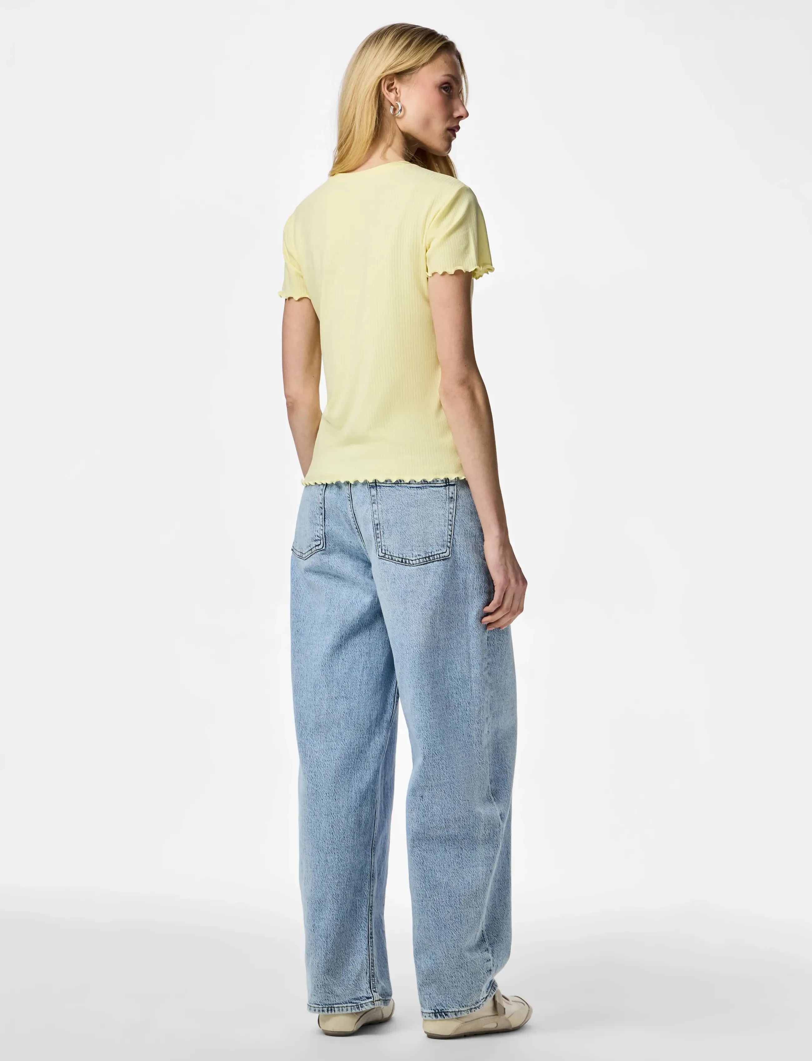 Pieces - PCNICCA SS O-NECK TOP JRS NOOS - t-shirts - french vanilla - 3