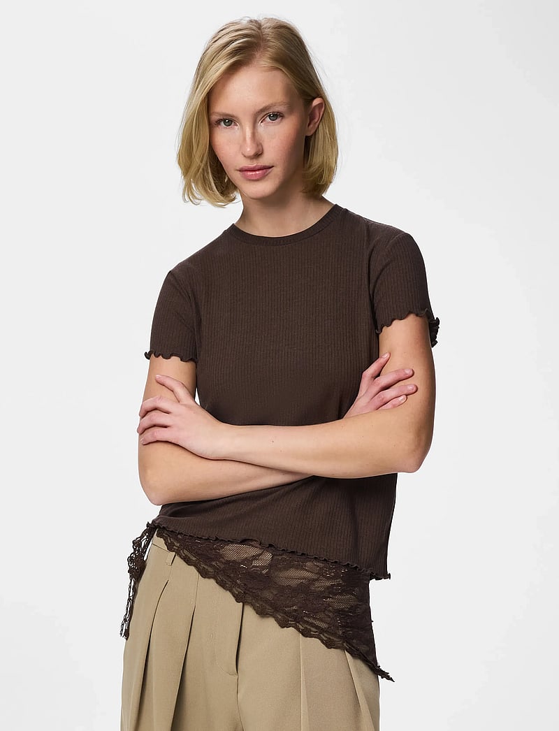 Pieces - PCNICCA SS O-NECK TOP JRS NOOS - t-shirts - hot fudge - 0