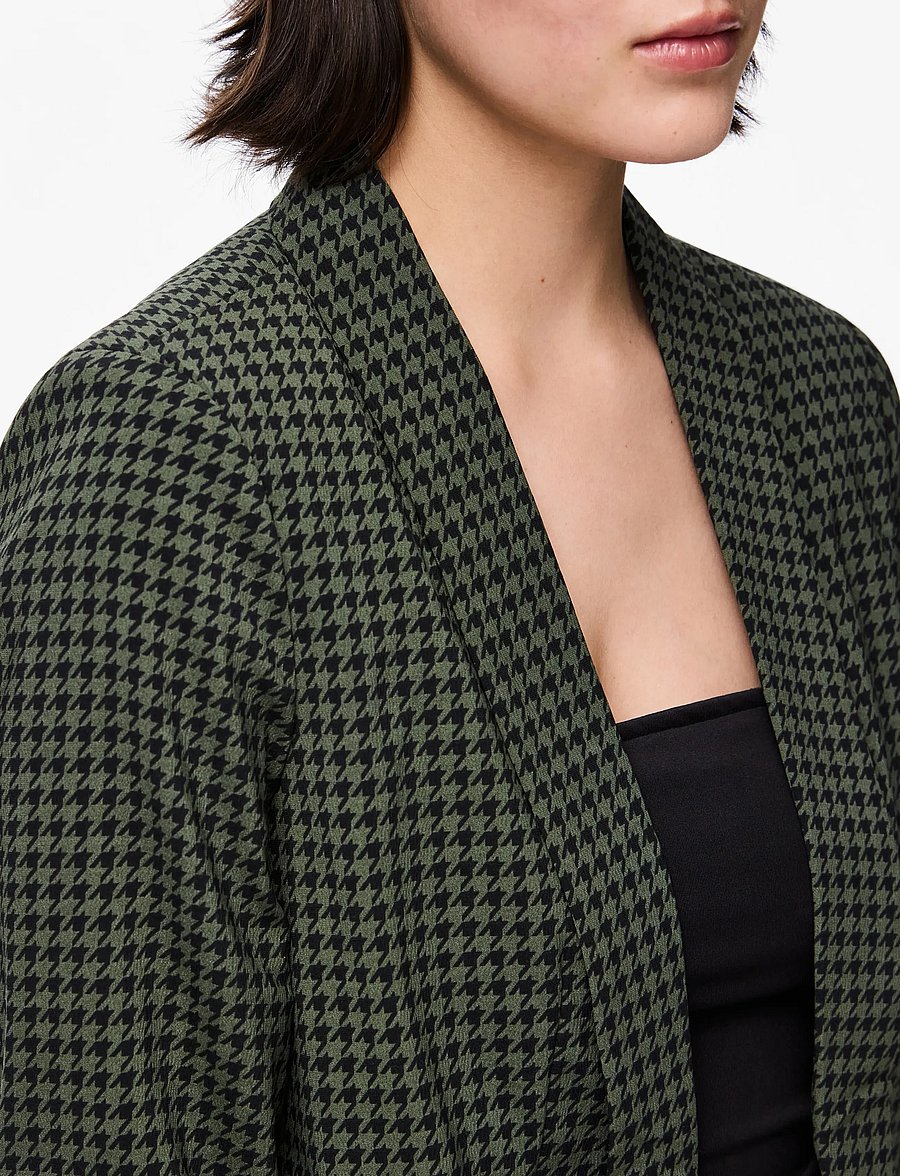 Pieces - PCBOSELLA 3/4 PRINTED BLAZER NOOS BC - enkeltradede blazere - duffel bag - 5