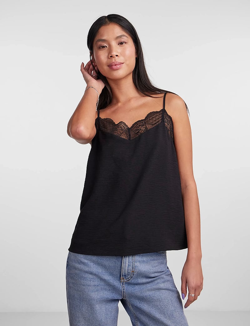 Pieces - PCTIFFANY STRAP LACE TOP WVN NOOS BC - Ärmellose tops - black - 0