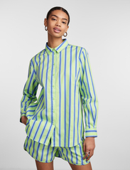 Pieces - PCLETTY LS LOOSE SHIRT - paradise green - 2