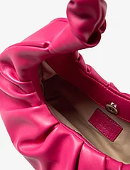 Pieces - PCLILLI SHOULDER BAG - ballīšu apģērbs par outlet cenām - shocking pink - 3