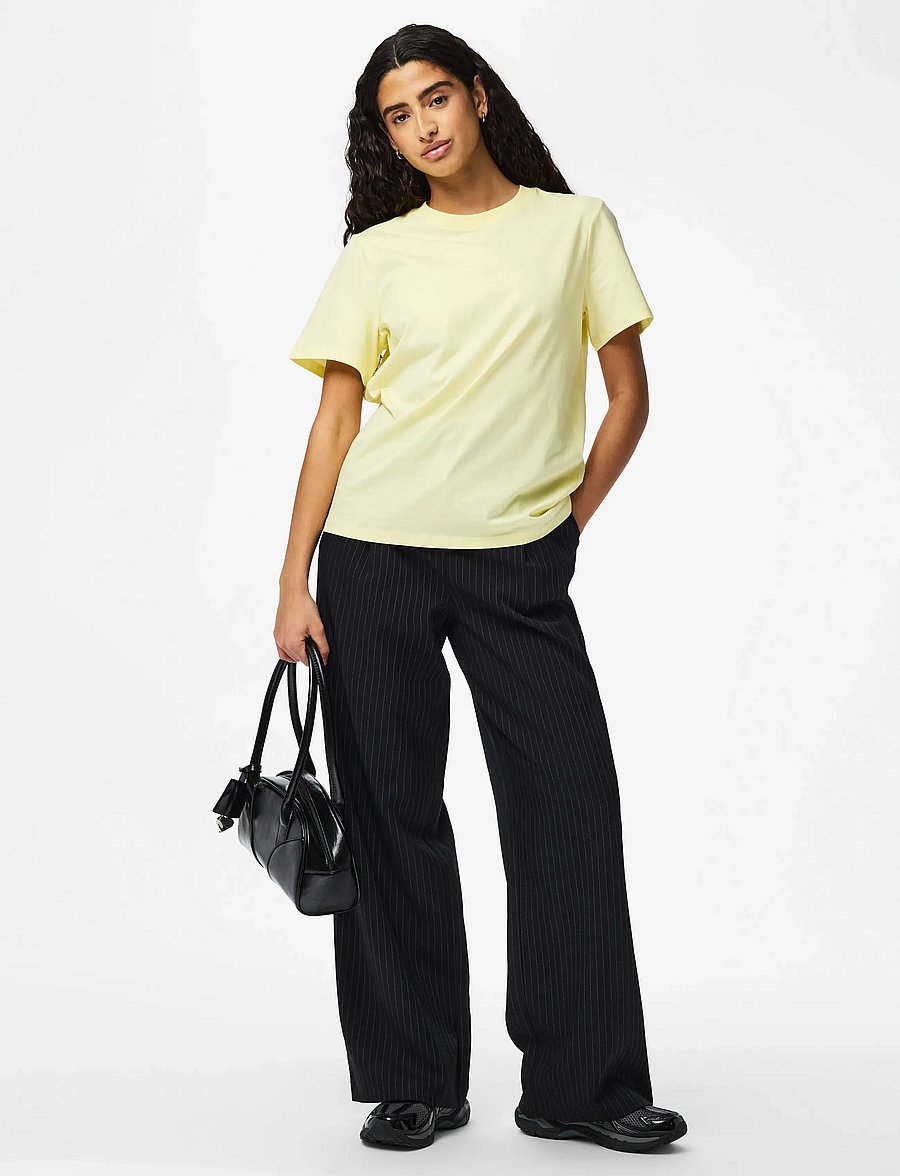 Pieces - PCRIA SS SOLID TEE JRS NOOS BC - t-shirts - french vanilla - 4