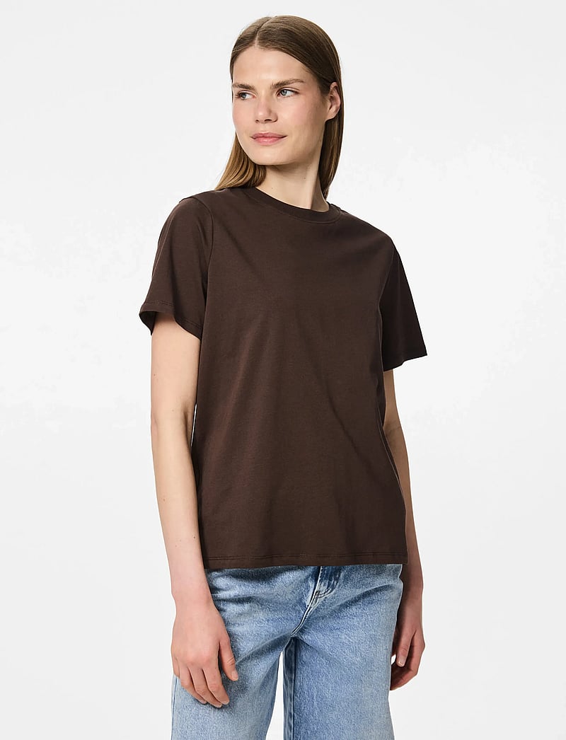 Pieces - PCRIA SS SOLID TEE JRS NOOS BC - t-shirts - hot fudge - 5