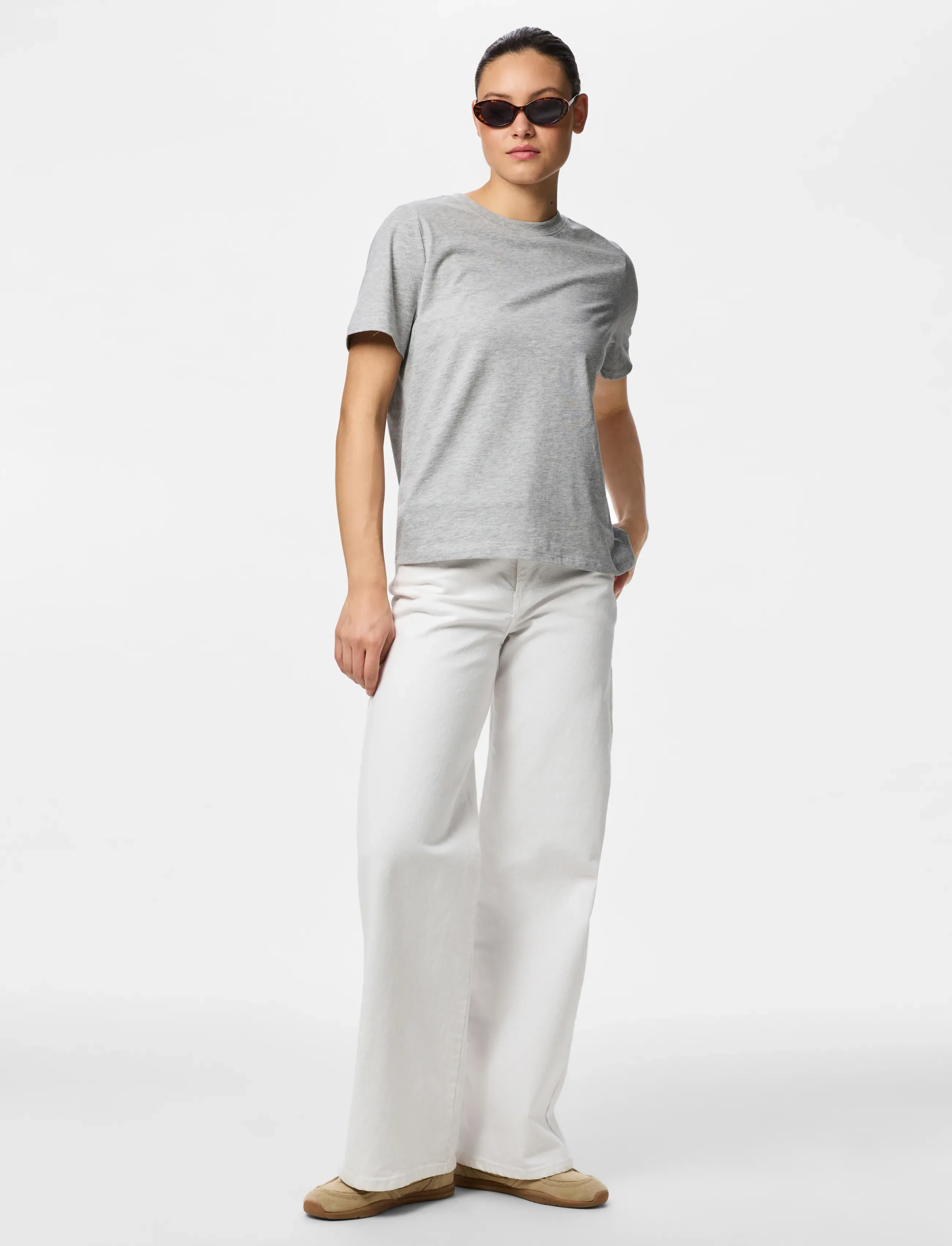 Pieces - PCRIA SS SOLID TEE JRS NOOS BC - t-shirts - light grey melange - 4