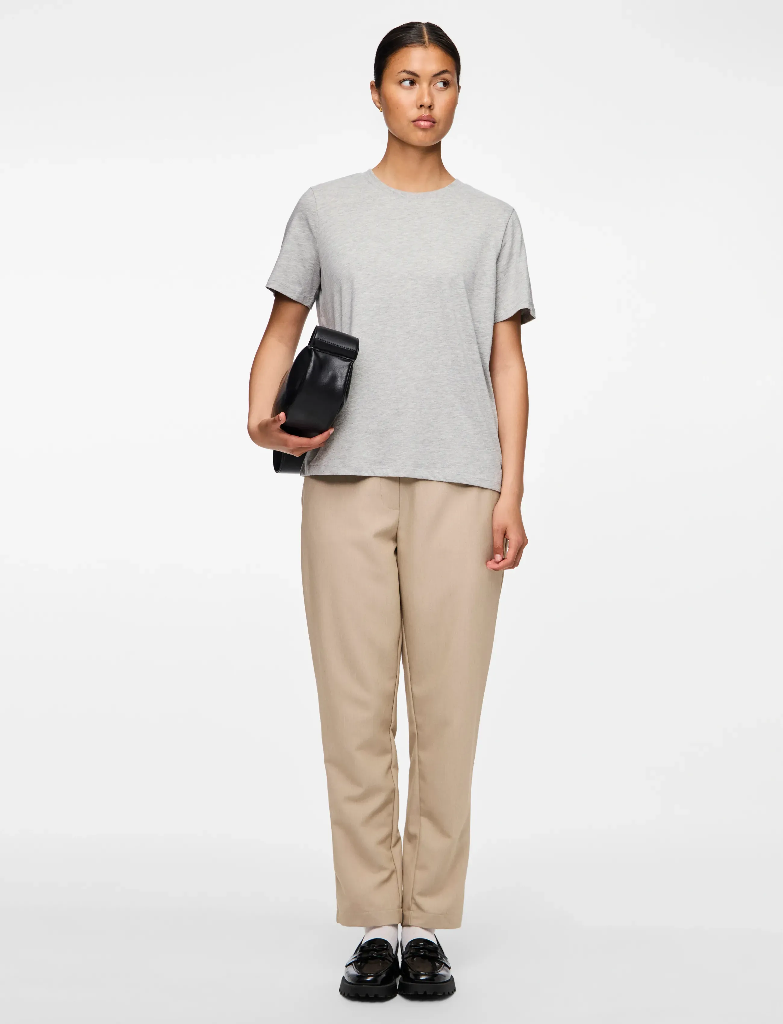 Pieces - PCRIA SS SOLID TEE JRS NOOS BC - t-shirts - light grey melange - 5