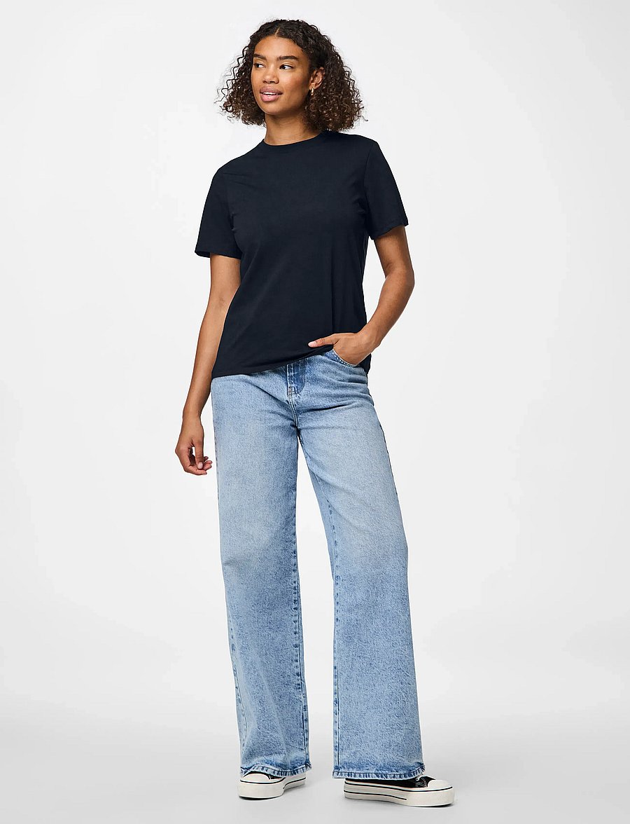 Pieces - PCRIA SS SOLID TEE JRS NOOS BC - t-shirts - sky captain - 4