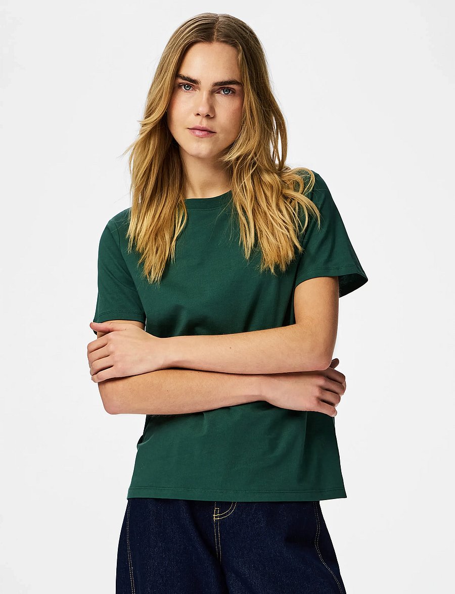 Pieces - PCRIA SS SOLID TEE JRS NOOS BC - t-shirts - trekking green - 0