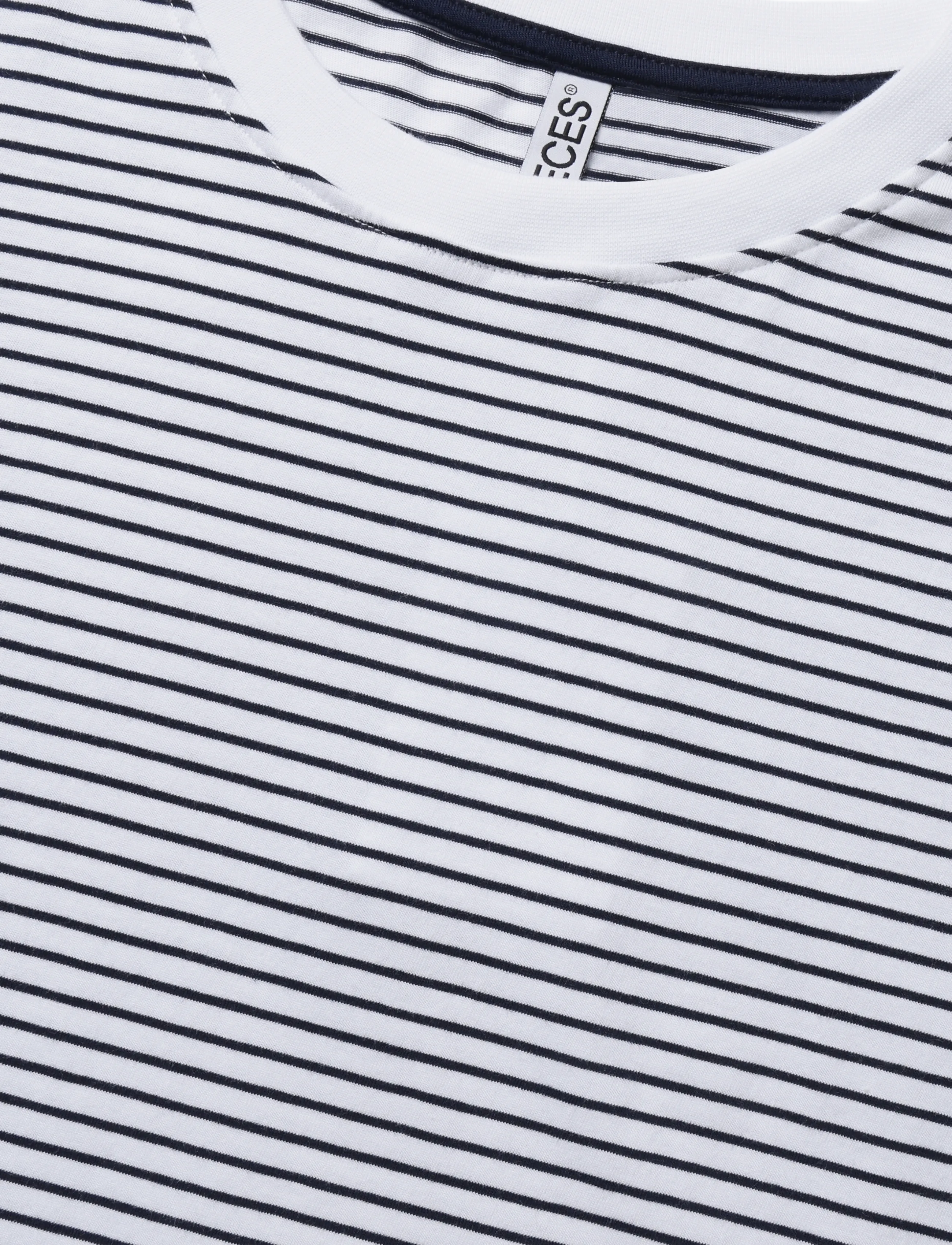 Pieces - PCRIA SS TEE STRIPES JRS NOOS BC - t-shirts - bright white - 2