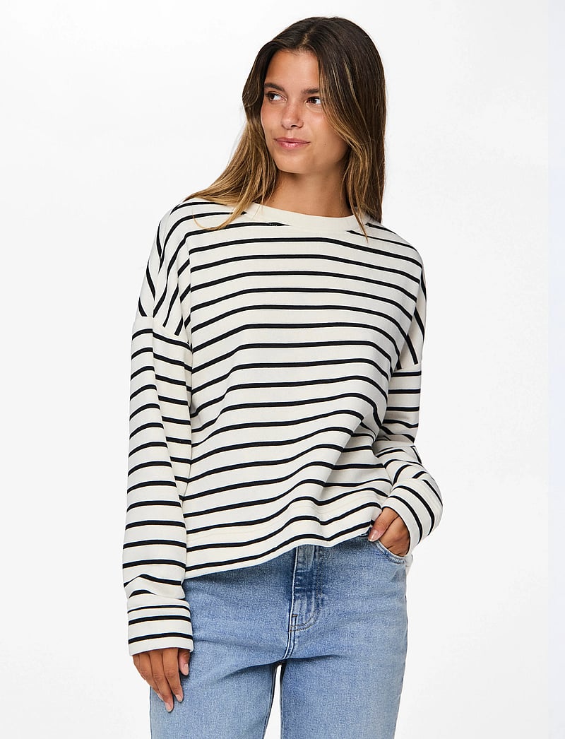 Pieces - PCCHILLI LS SWEAT STRIPES NOOS BC - sweatshirts - cloud dancer - 0