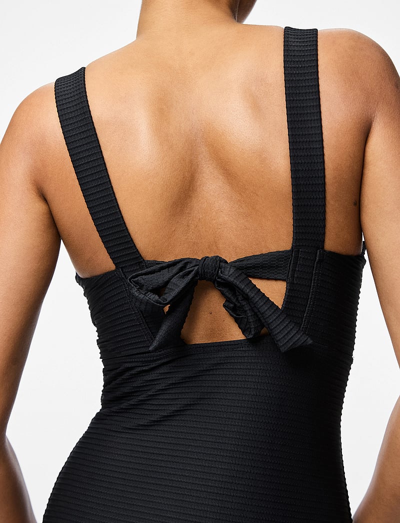 Pieces - PCADINA SWIMSUIT BC - baddräkter - black - 5