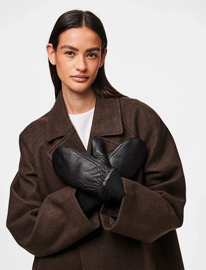 Pieces - PCNELLIE NEW LEATHER MITTENS NOOS - fäustlinge - black - 0