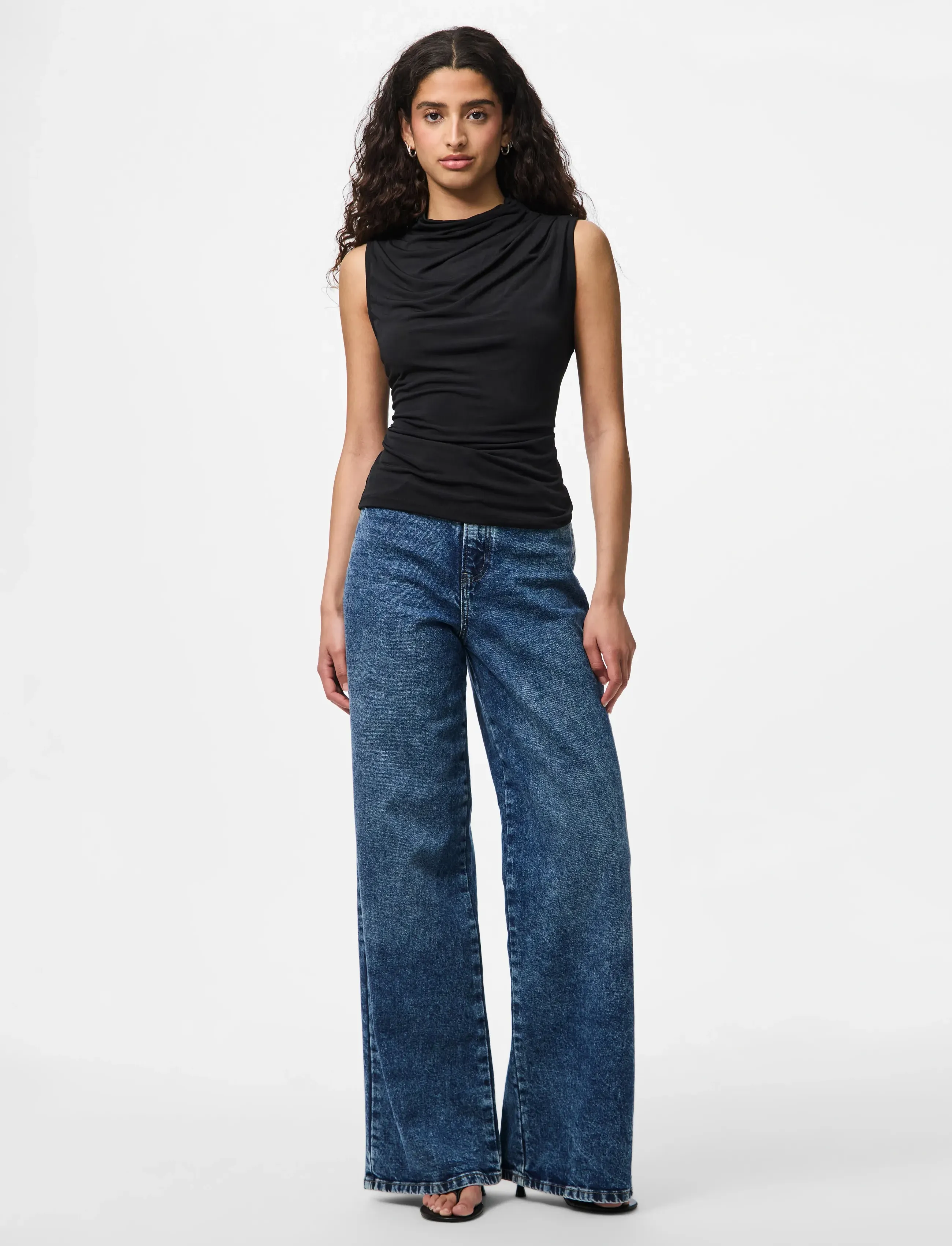 Pieces - PCMADISON SL DRAPED TOP JRS NOOS BC - Ærmeløse bluser - black - 4