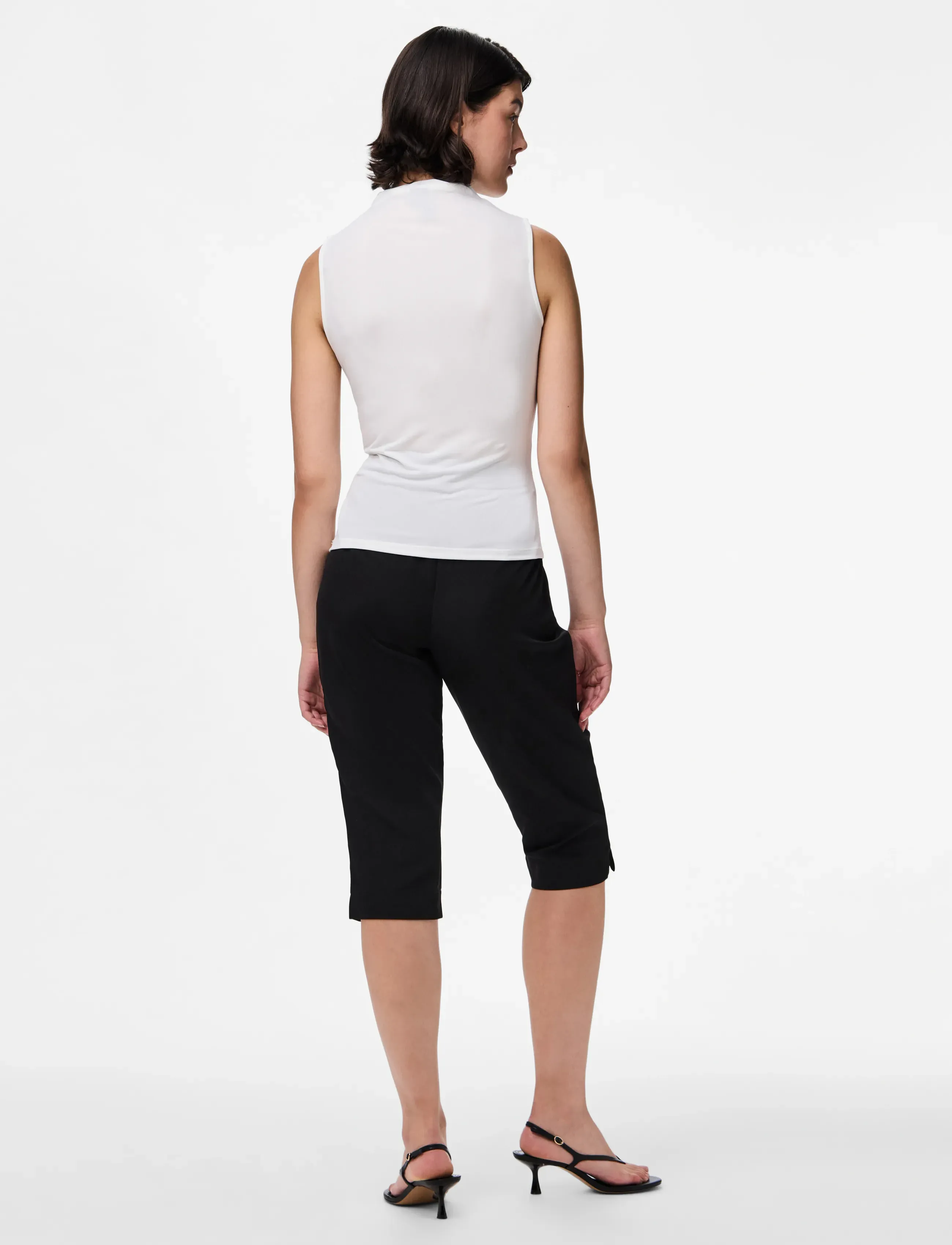 Pieces - PCMADISON SL DRAPED TOP JRS NOOS BC - Ærmeløse bluser - cloud dancer - 3