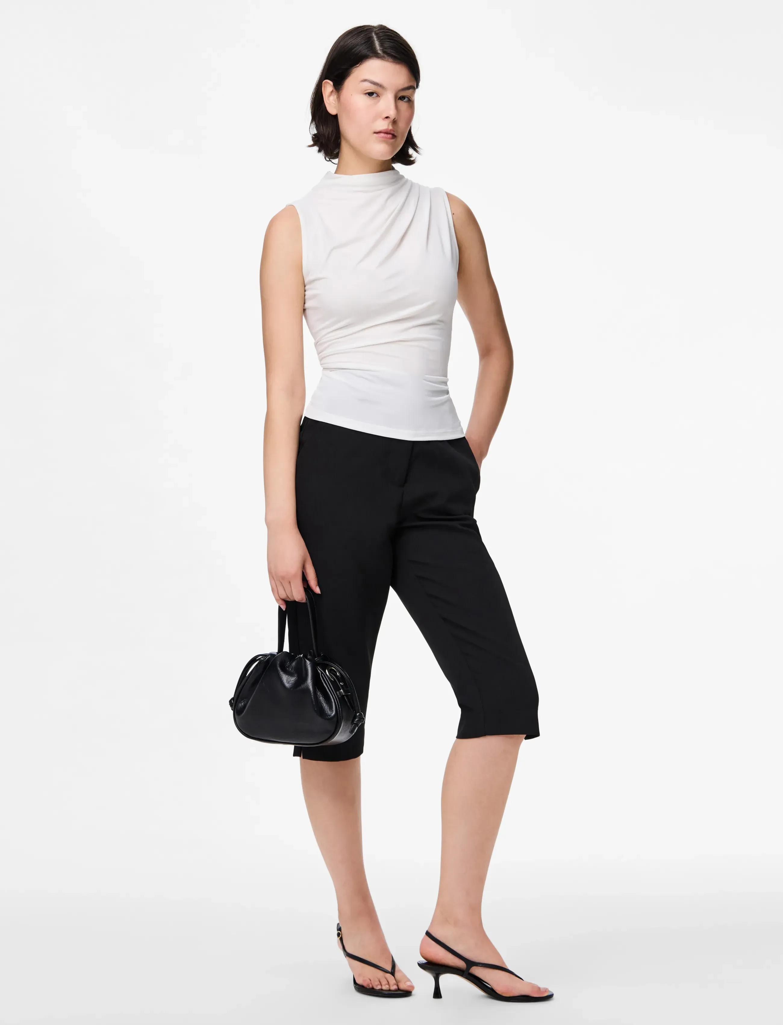 Pieces - PCMADISON SL DRAPED TOP JRS NOOS BC - Ærmeløse bluser - cloud dancer - 4