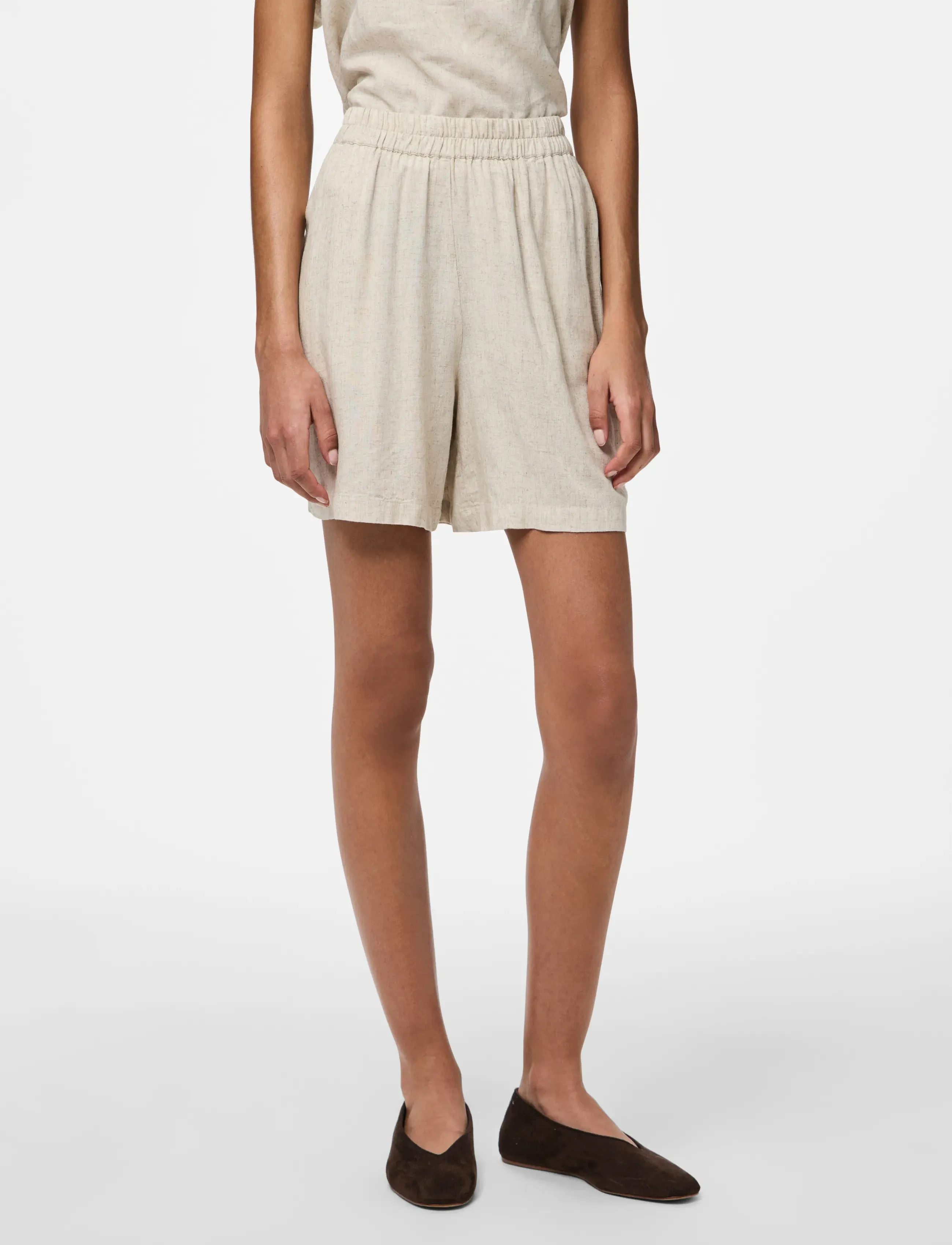 Pieces PCPIA MW SHORTS WVN NOOS - Shorts - BIRCH / beige