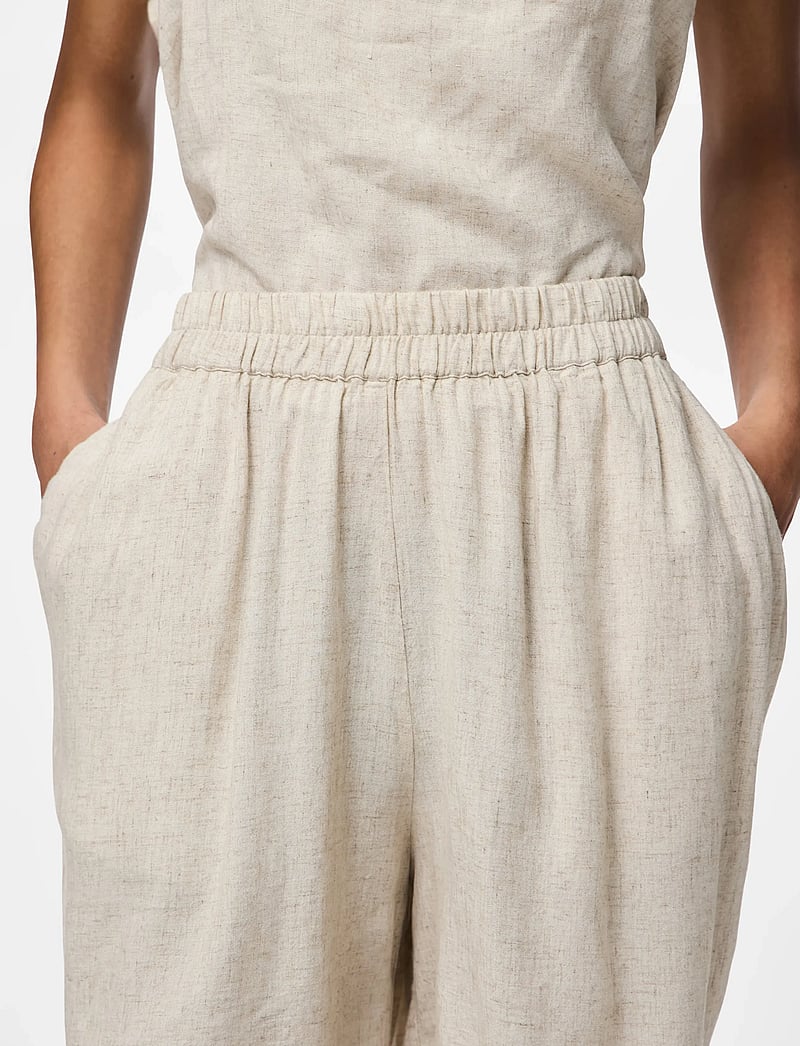 Pieces - PCPIA MW SHORTS WVN NOOS - leinen-shorts - birch - 5