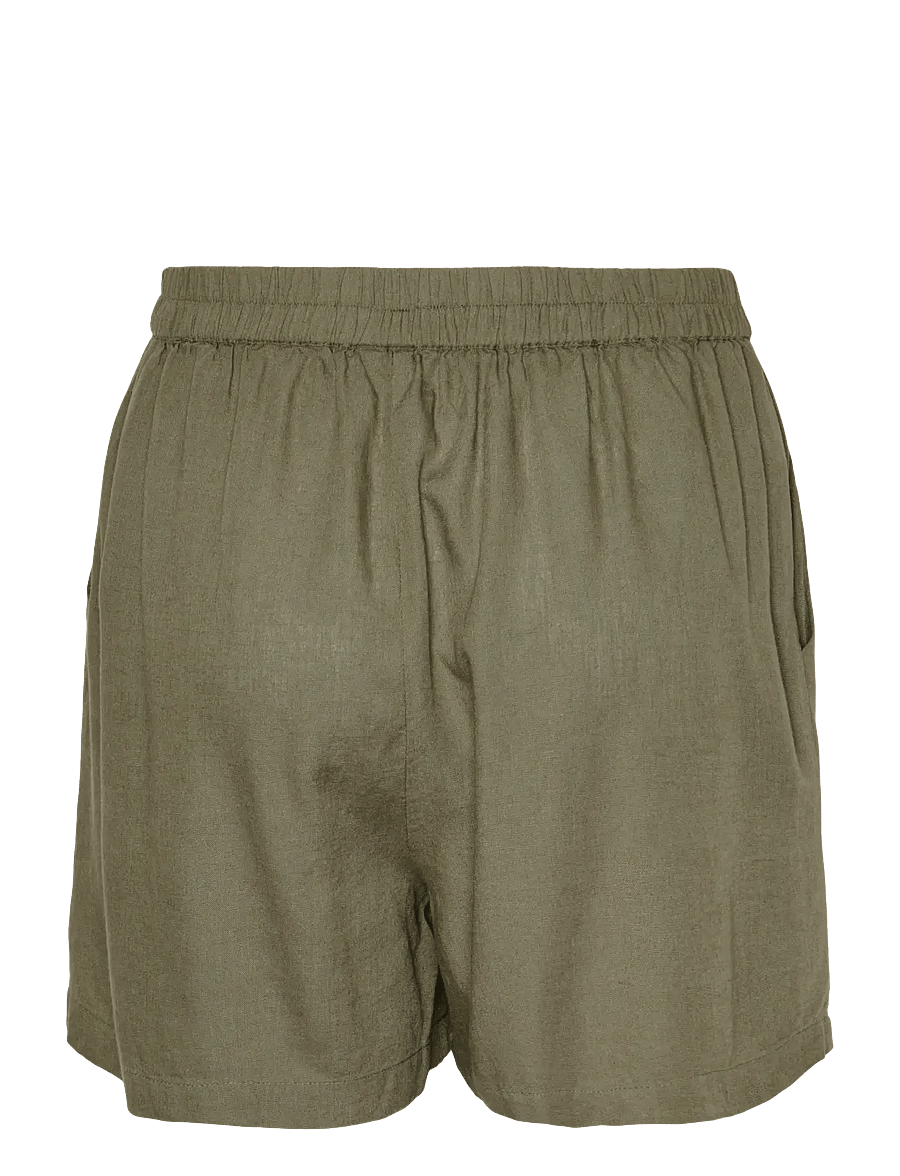 Pieces - PCPIA MW SHORTS WVN NOOS - leinen-shorts - deep lichen green - 2
