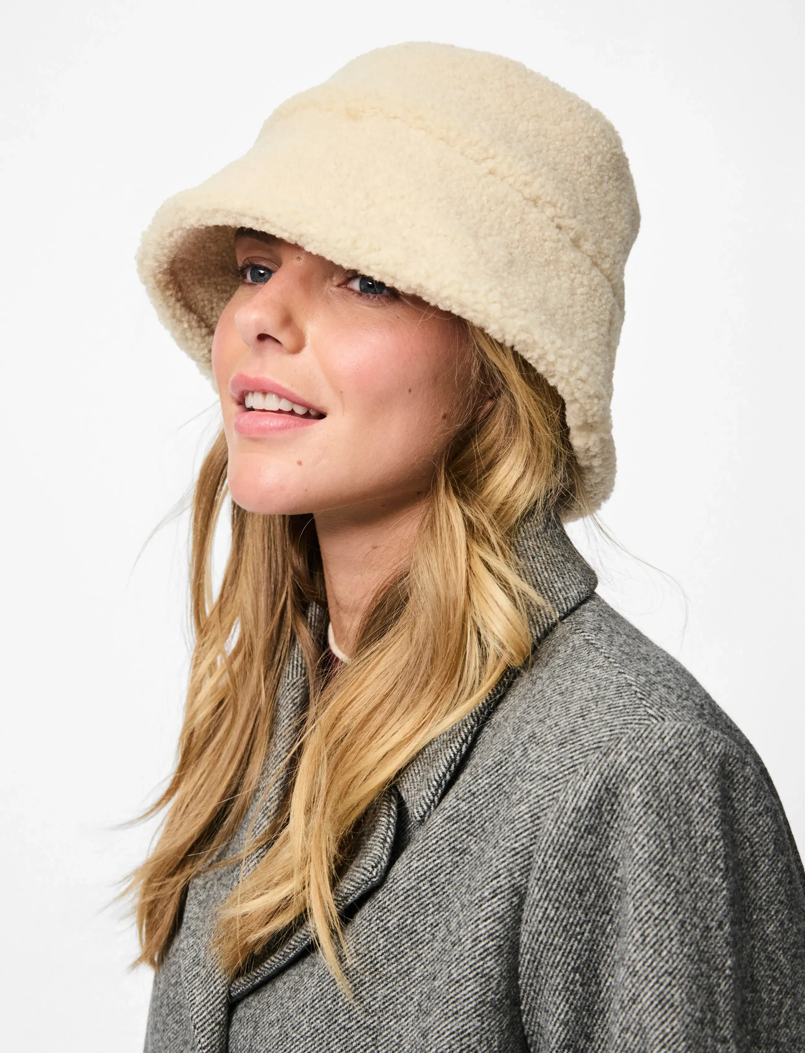 Pieces Pcnetty Teddy Bucket Hat Bc, One Size, Cream, Hovedbeklædning > Spandhatte, Dame