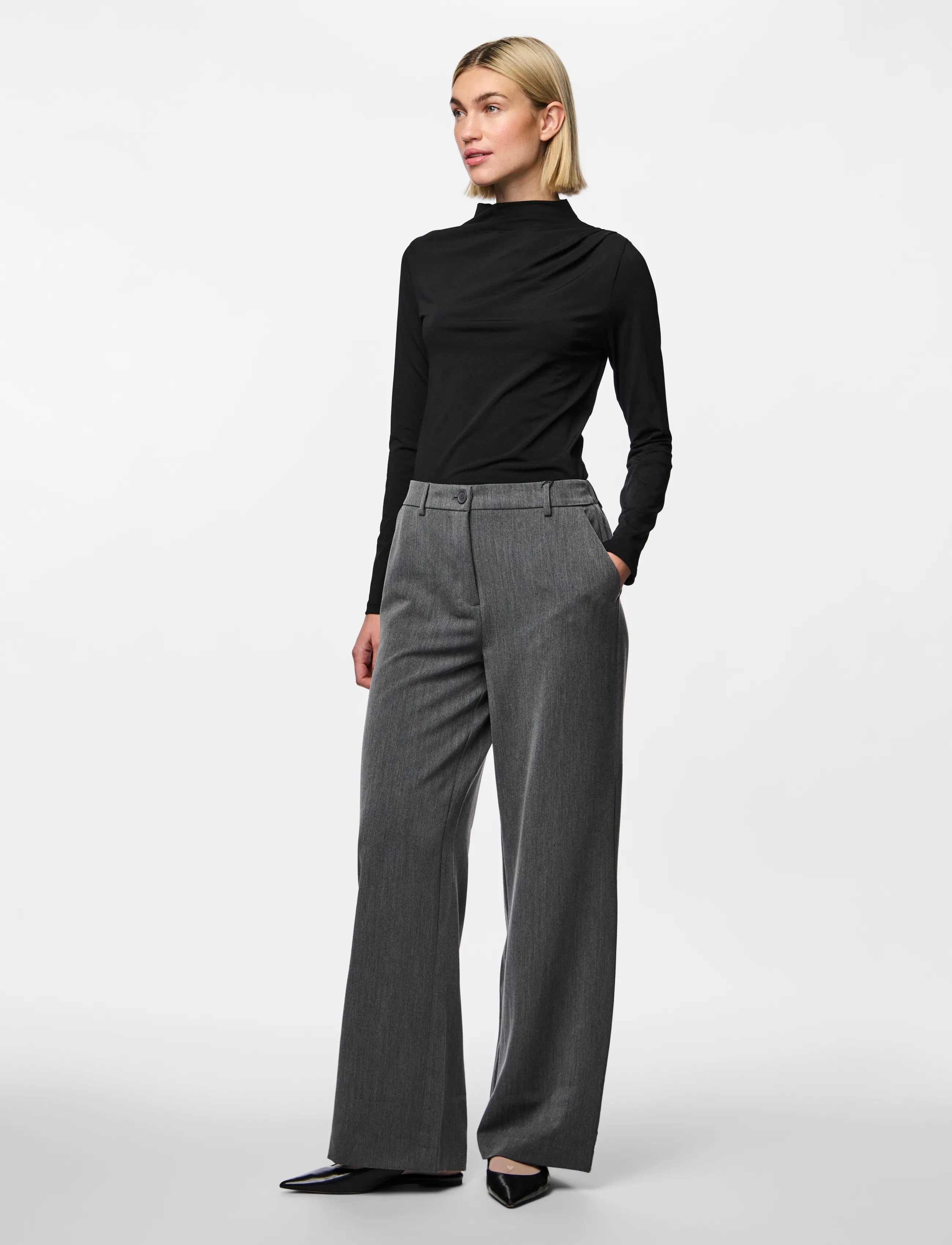 Pieces - PCMADISON LS DRAPED TOP JRS NOOS BC - black - 4