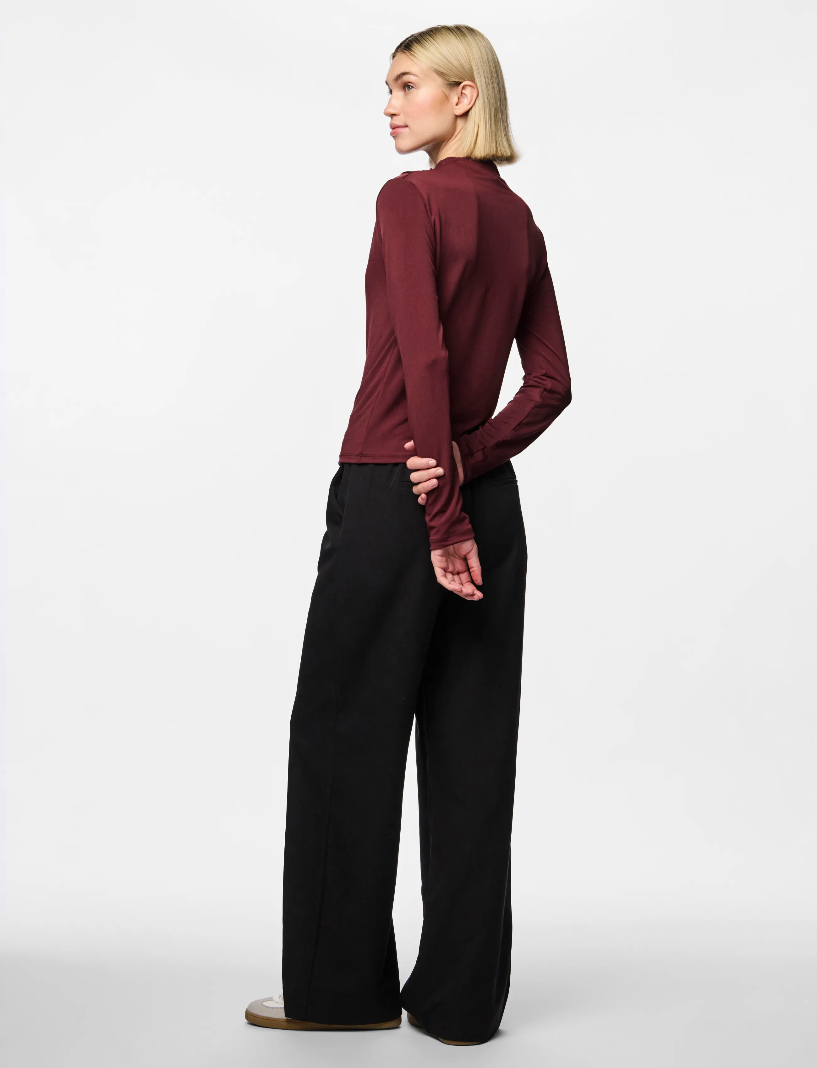 Pieces - PCMADISON LS DRAPED TOP JRS NOOS BC - tawny port - 2