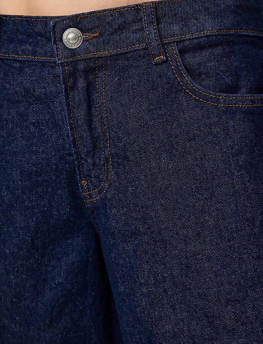 Pieces - PCSELMA LW WIDE JEANS RINSE NOOS BC - hosen mit weitem bein - dark blue denim - 5