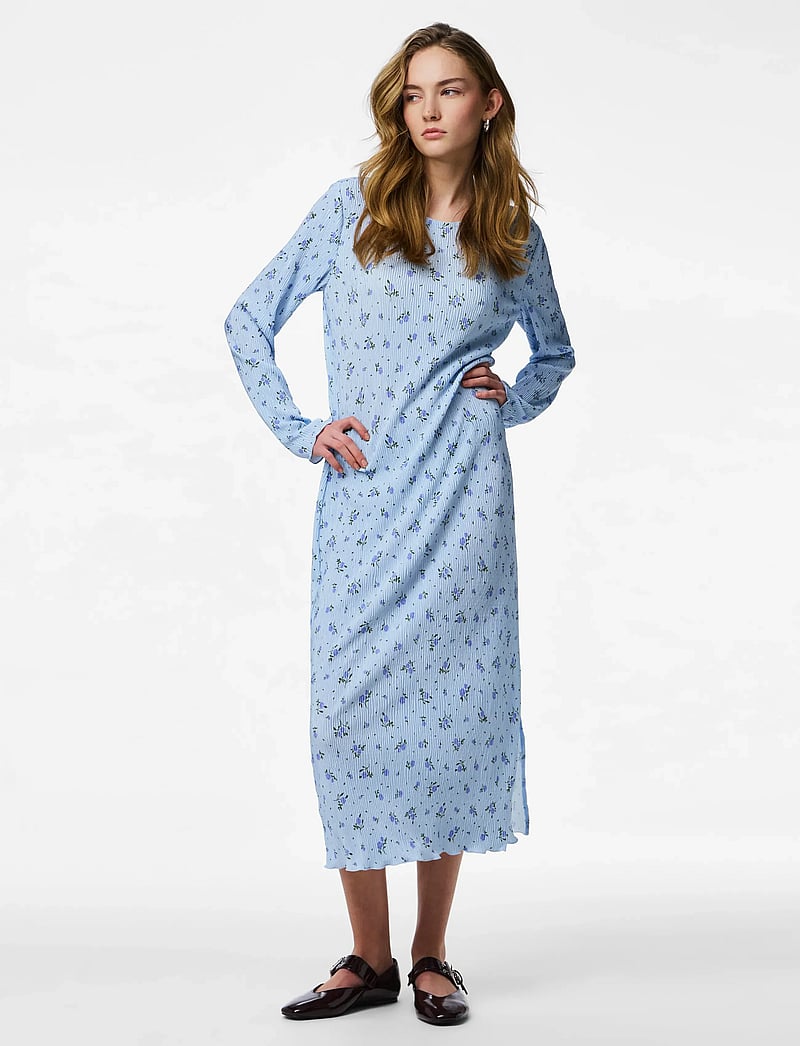 Pieces - PCFLORA LS MIDI DRESS JRS NOOS BC - midi kjoler - cashmere blue - 0