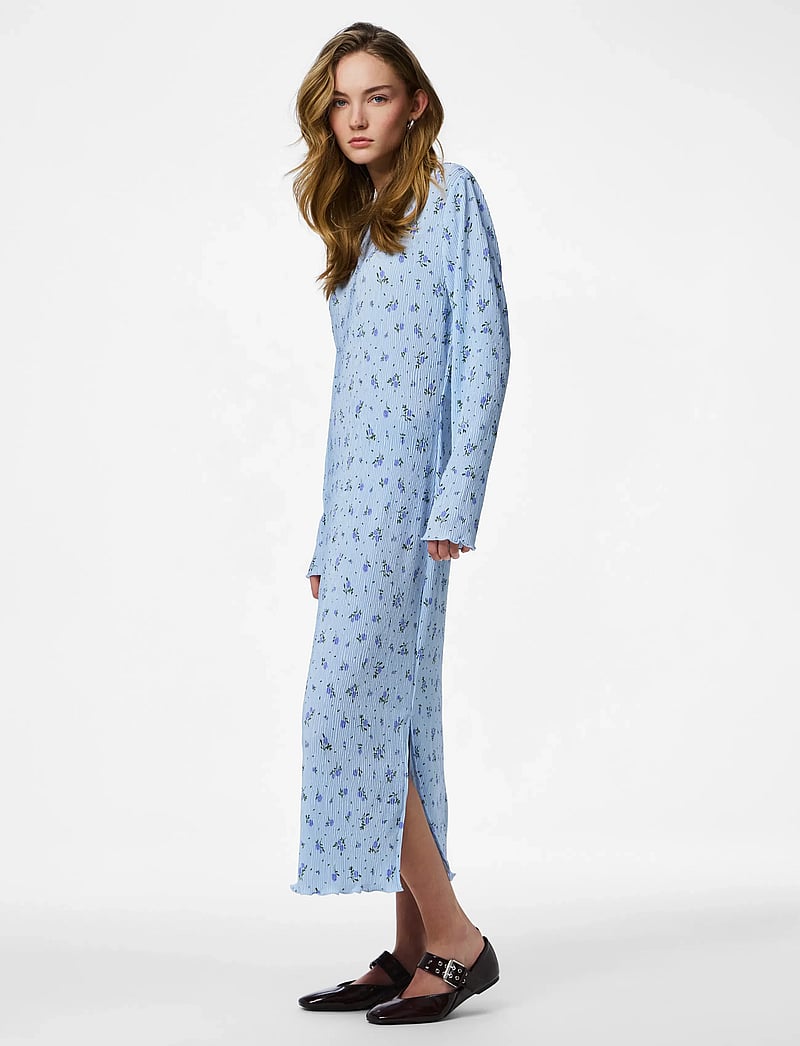 Pieces - PCFLORA LS MIDI DRESS JRS NOOS BC - midi kjoler - cashmere blue - 4