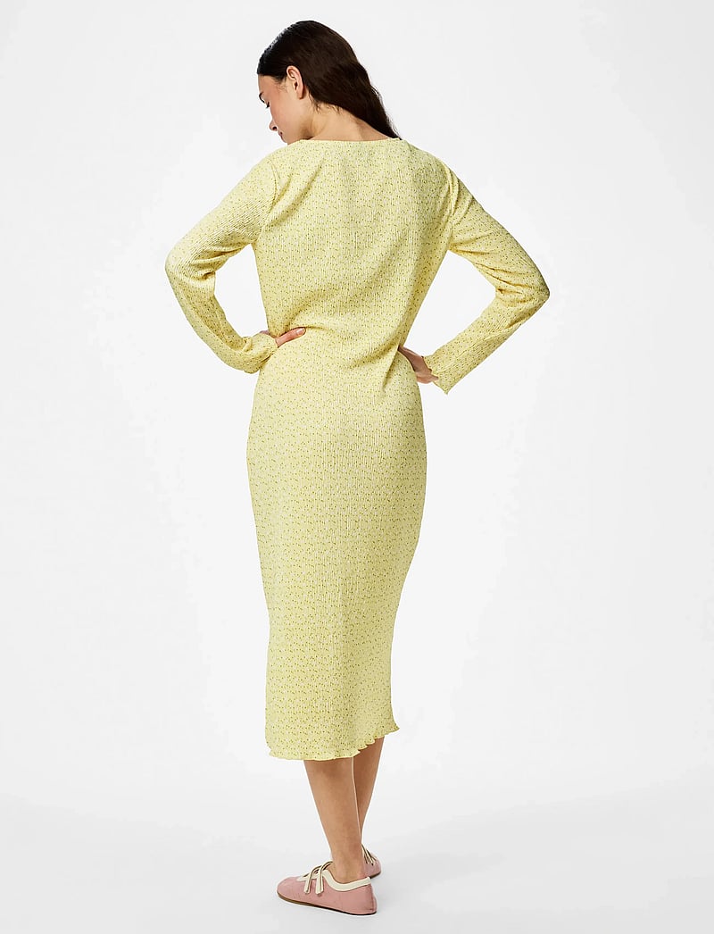 Pieces - PCFLORA LS MIDI DRESS JRS NOOS BC - midi kjoler - french vanilla - 3