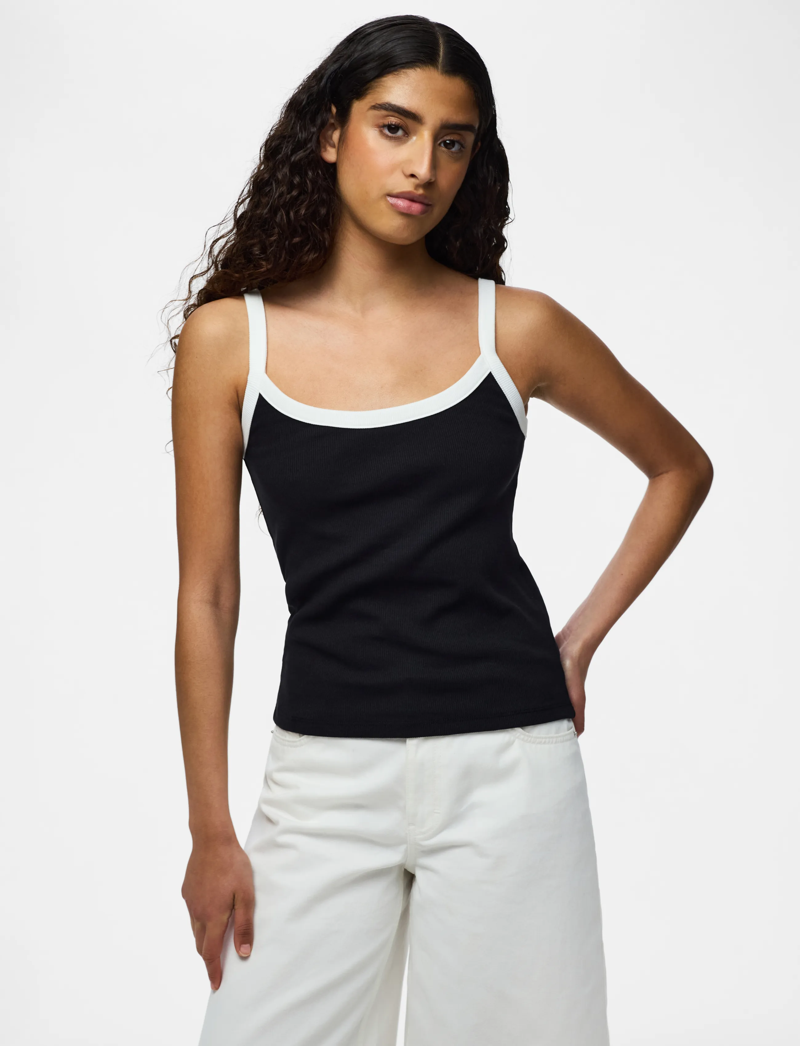 Pieces PCMAY STRAP TOP JRS NOOS BC - Topid ja varrukateta alussärgid - BLACK / black
