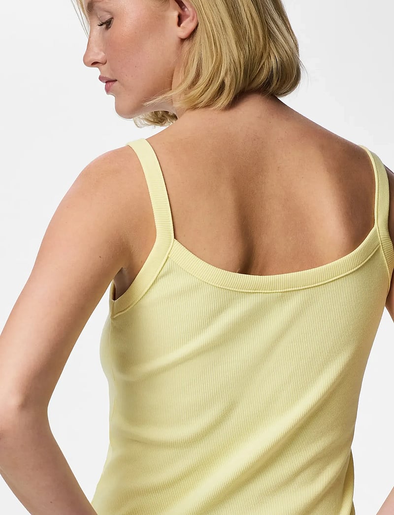 Pieces - PCMAY STRAP TOP JRS NOOS BC - topid ja varrukateta alussärgid - french vanilla - 5