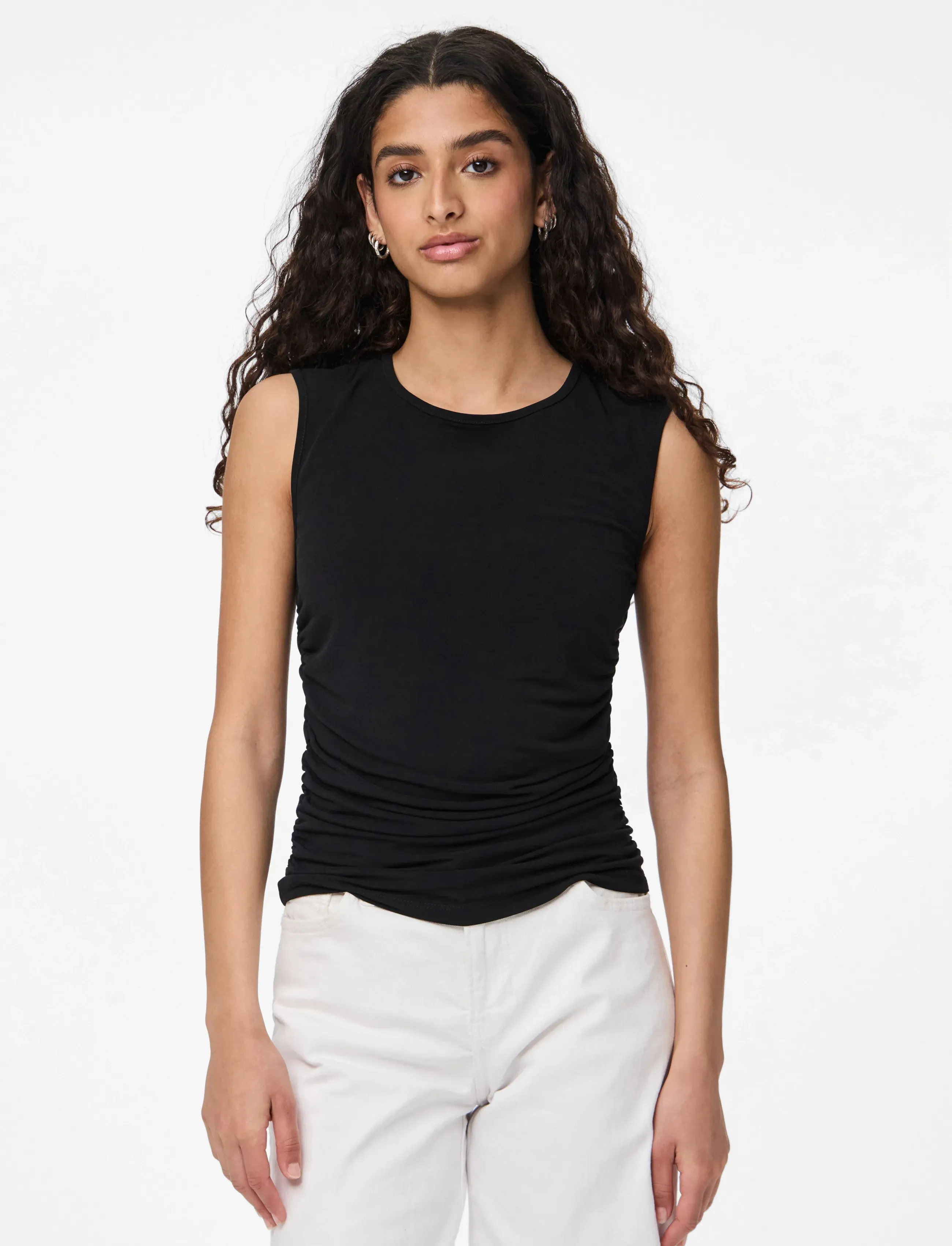 Pieces PCMADISON SL RUCHING TOP JRS NOOS BC - T-Shirts & Tops - BLACK / black