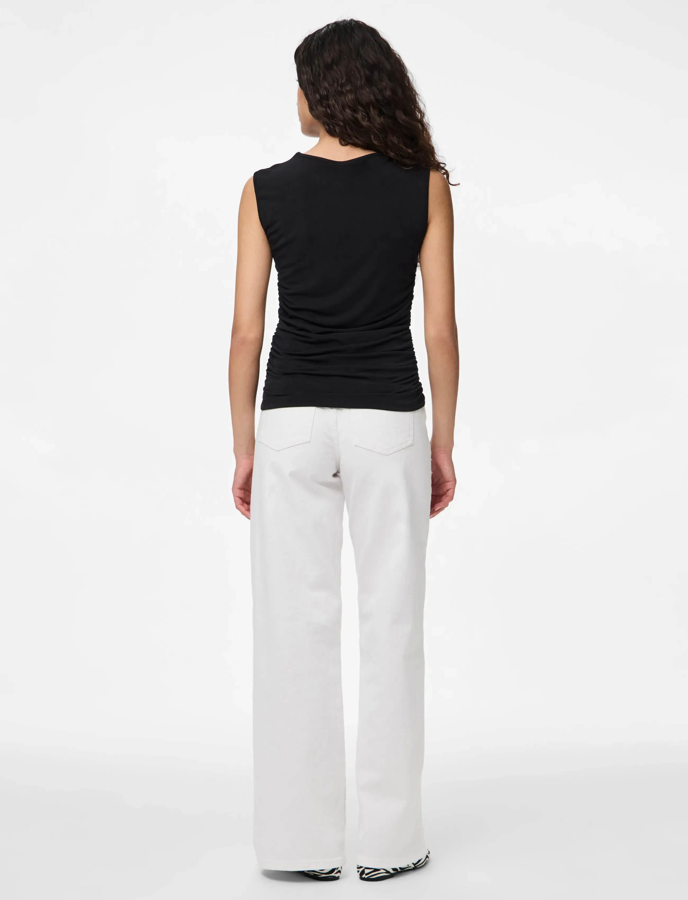 Pieces - PCMADISON SL RUCHING TOP JRS NOOS BC - linnen - black - 3