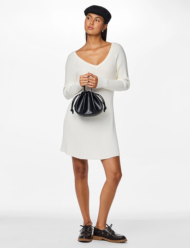 Pieces - PCBALLOON BAG - besondere anlässe - black - 0