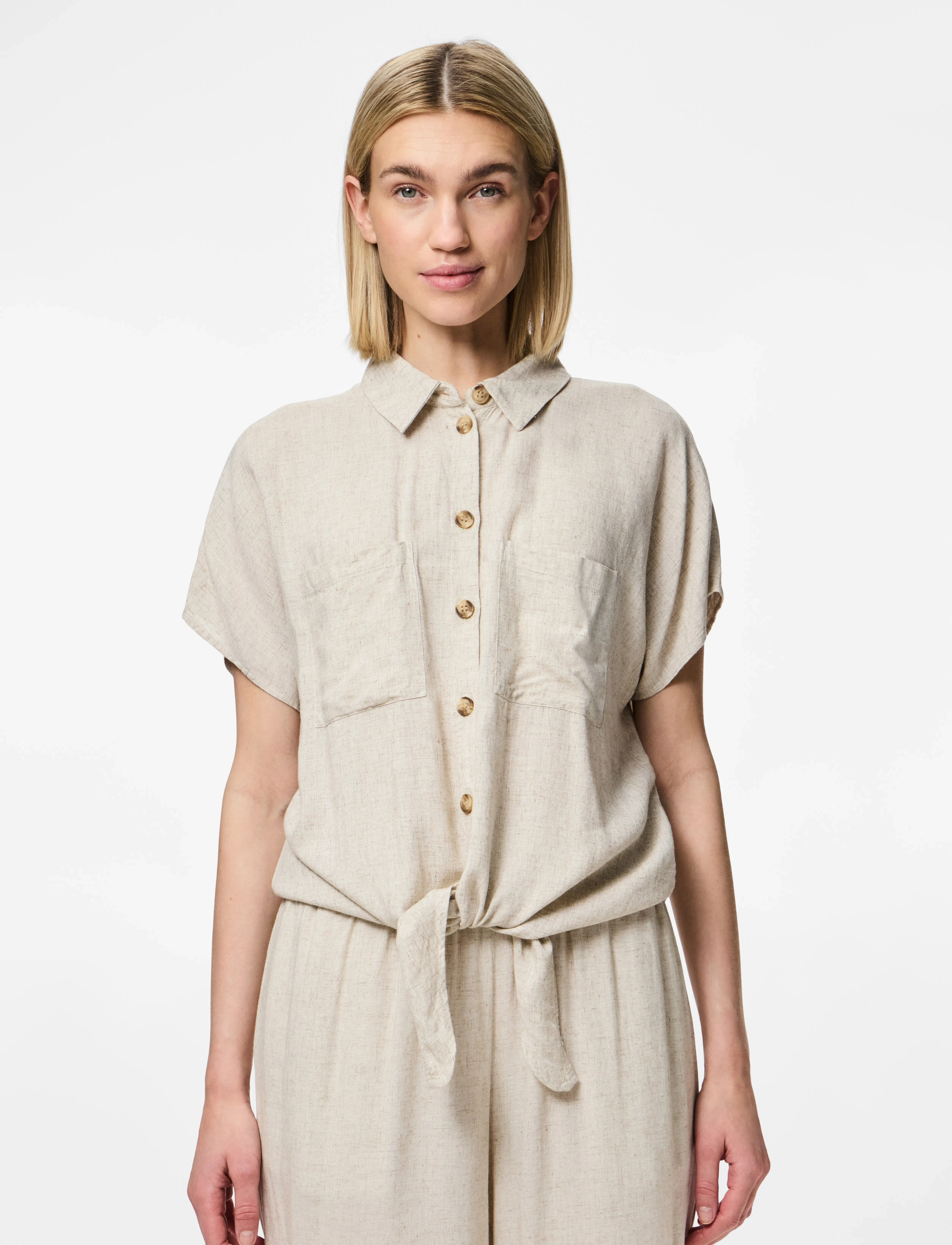 Pieces PCPIA SS TIE SHIRT WVN NOOS - Särgid - BIRCH / beige